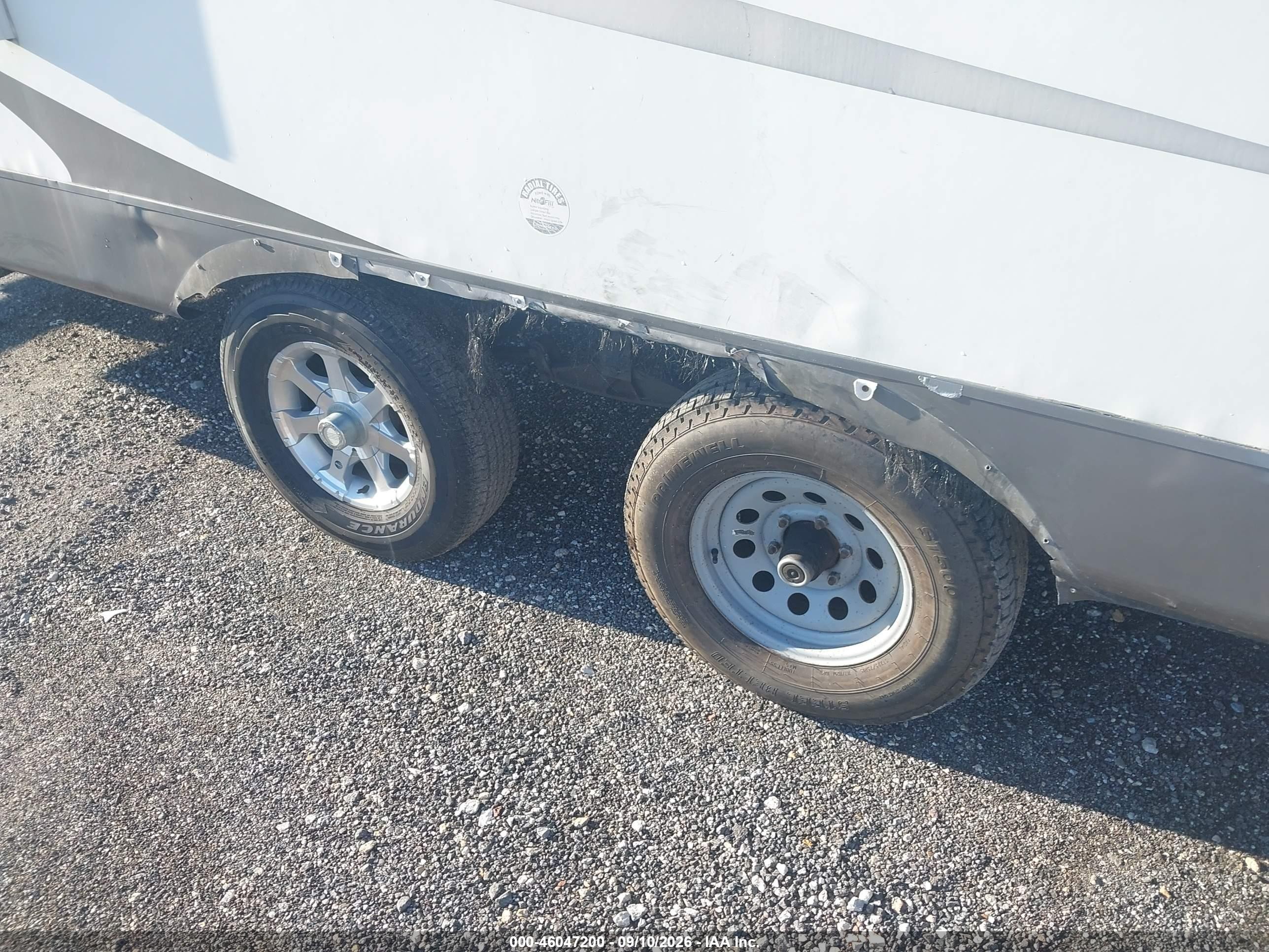 2012 Forest River V-Cross VIN 4X4TVCH2XCU100619 IAAI salvage auction — Side, Rebuildable (Florida), sold $1,500 on 2026-09-30 (photo 6)