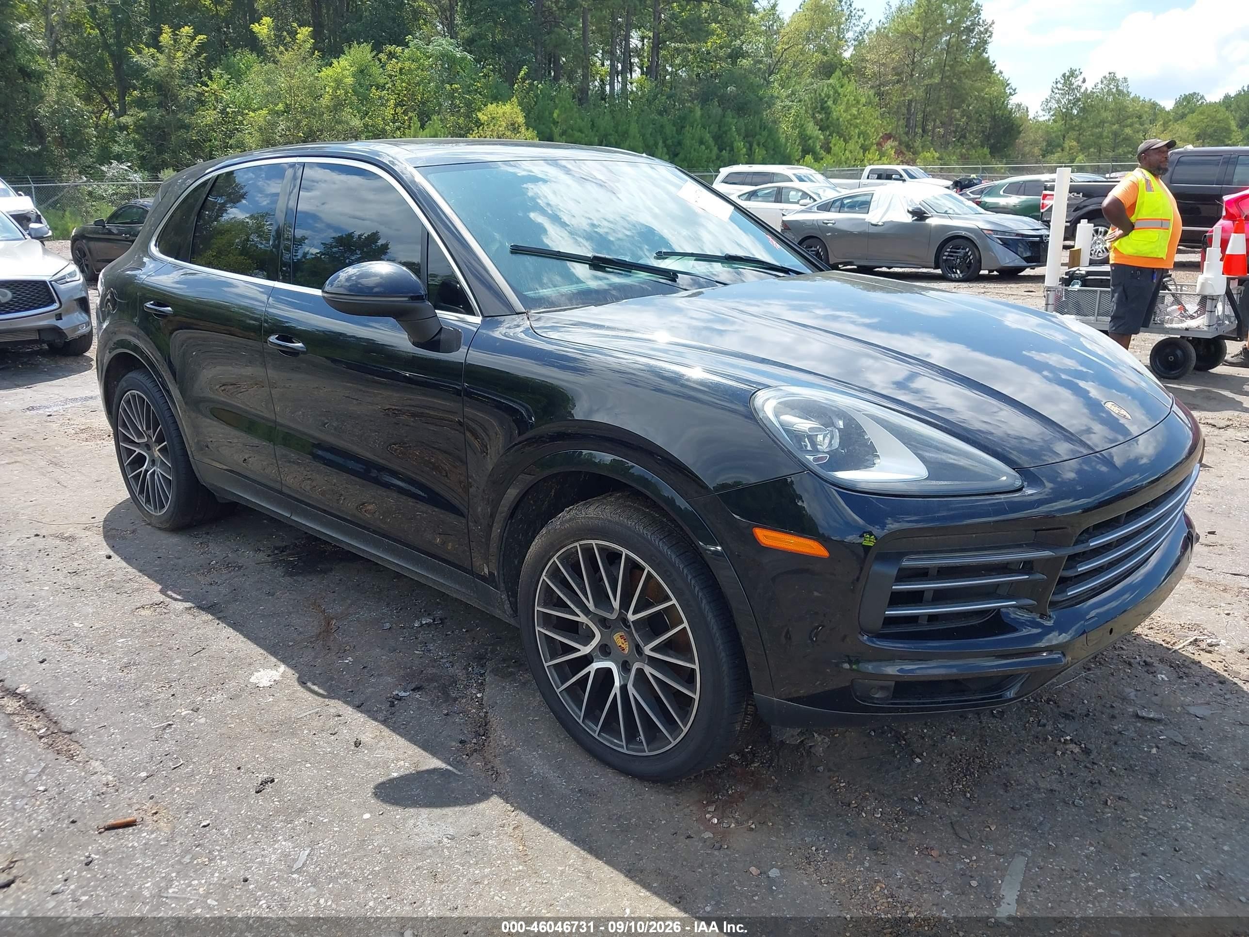 2019 Porsche Cayenne VIN WP1AA2AYXKDA10689 — IAAI salvage auction photo