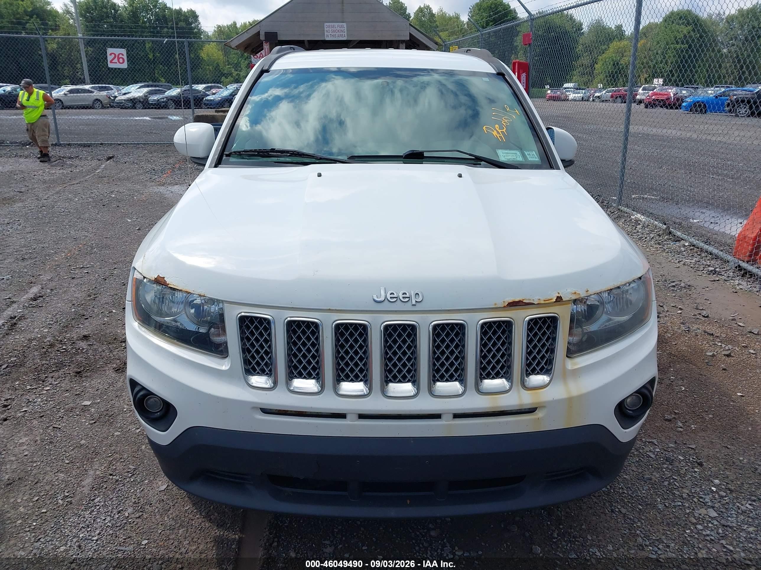 2016 Jeep Compass VIN 1C4NJDEB4GD712941 IAAI salvage auction — Normal Wear, Clear (New York), sold $550 on 2026-10-02 (photo 6)
