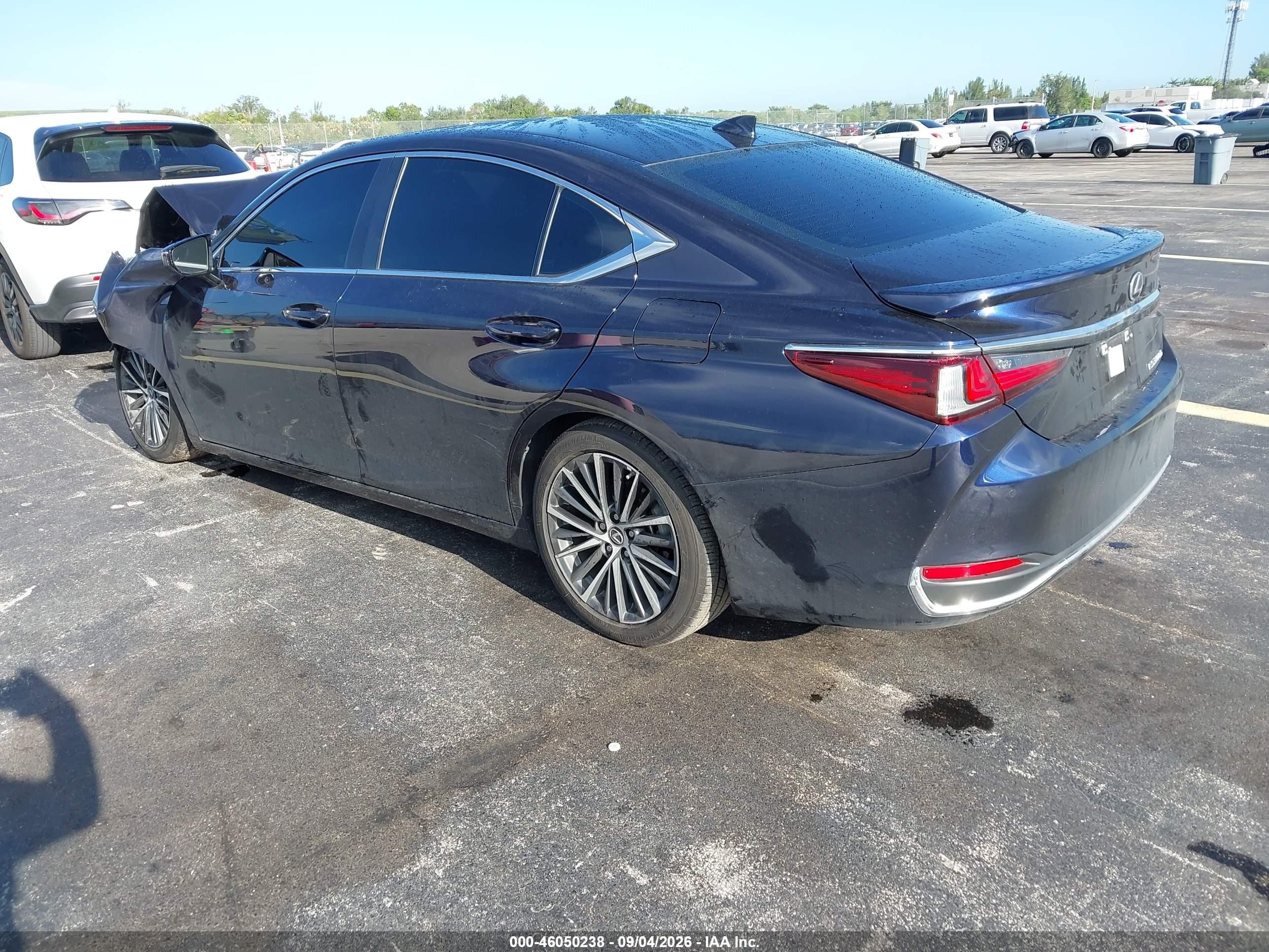 2025 Lexus ES 300h VIN 58ADA1C1XSU072669 IAAI salvage auction — Unknown, Certificate Of Destruction (Florida), sold $12,000 on 2026-10-15 (photo 3)
