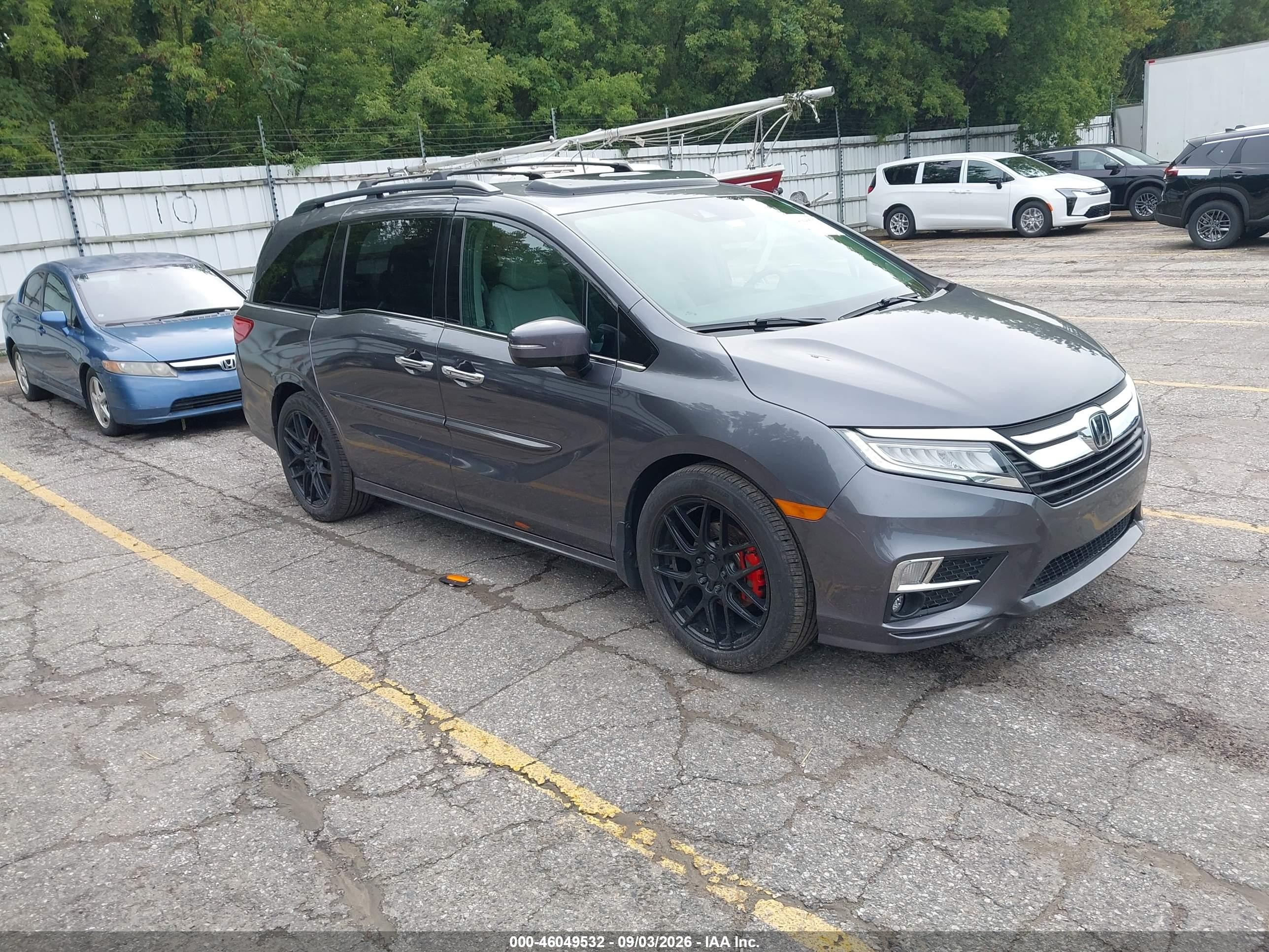2020 Honda Odyssey VIN 5FNRL6H93LB039692 — IAAI salvage auction photo