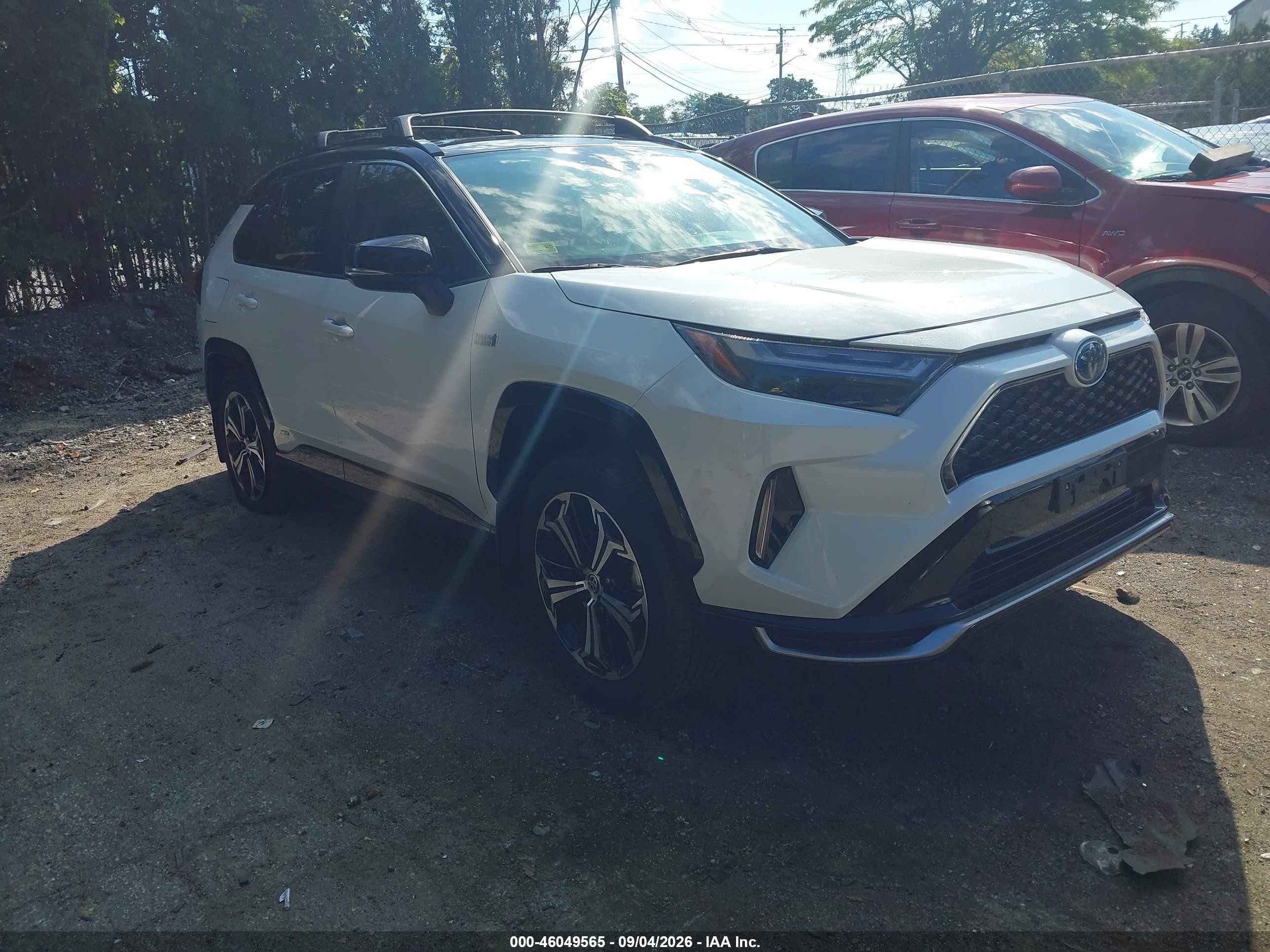 2024 Toyota RAV4 Prime VIN JTMEB3FV2RD200131 — IAAI salvage auction photo