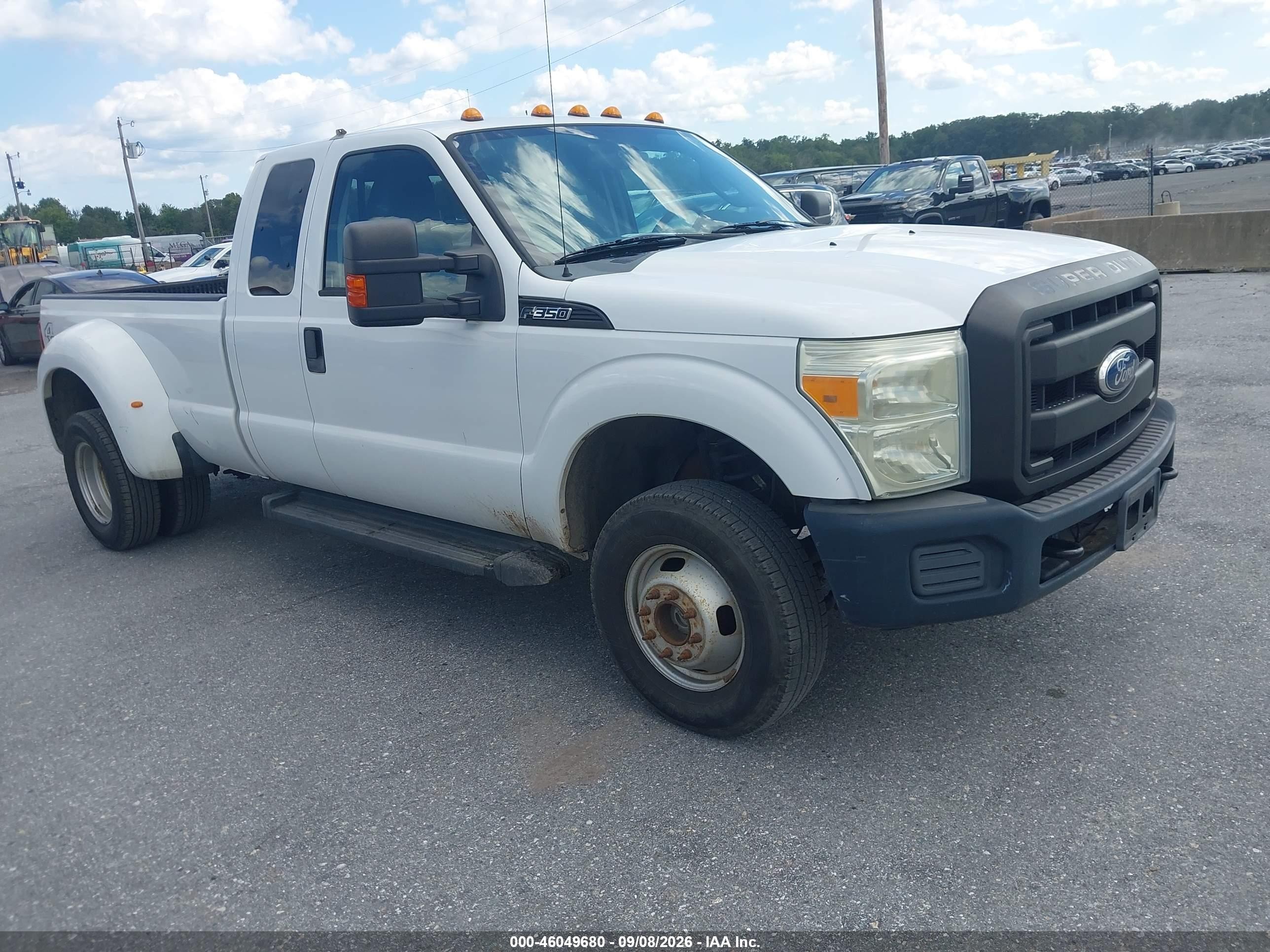 2011 Ford F-350 VIN 1FT8X3D64BEA80617 — IAAI salvage auction photo