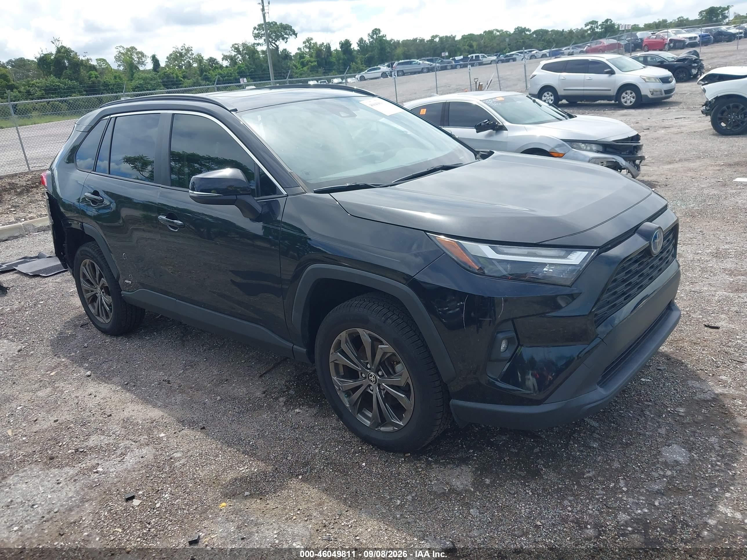 2023 Toyota RAV4 Hybrid VIN JTMB6RFV2PD099342 — IAAI salvage auction photo