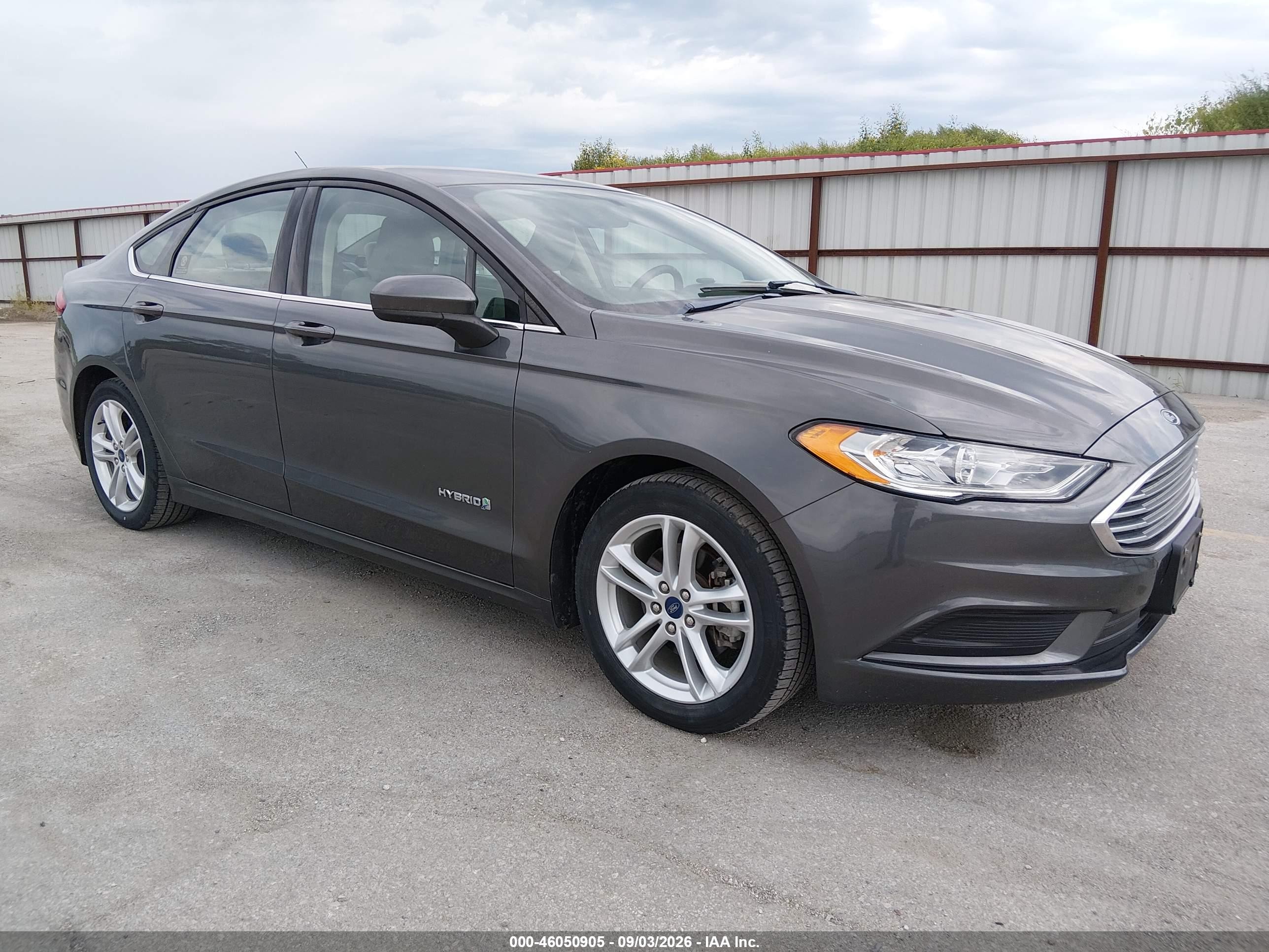 2018 Ford Fusion VIN 3FA6P0UU3JR235969 — IAAI salvage auction photo