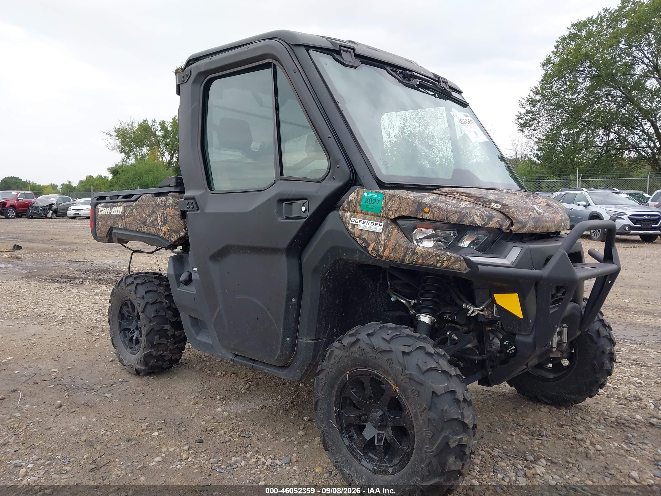 2021 Can-Am Defender VIN 3JBUVAX43MK007155 — IAAI salvage auction photo