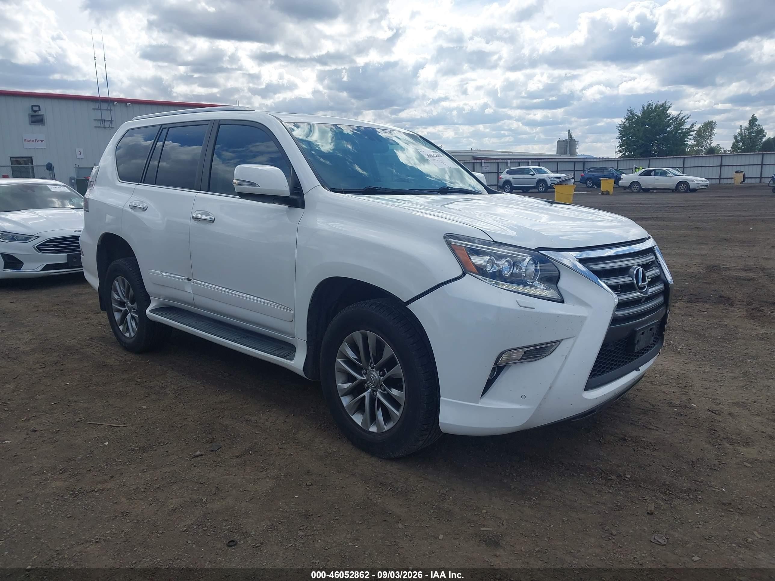 2015 Lexus GX 460 VIN JTJJM7FX1F5103930 — IAAI salvage auction photo