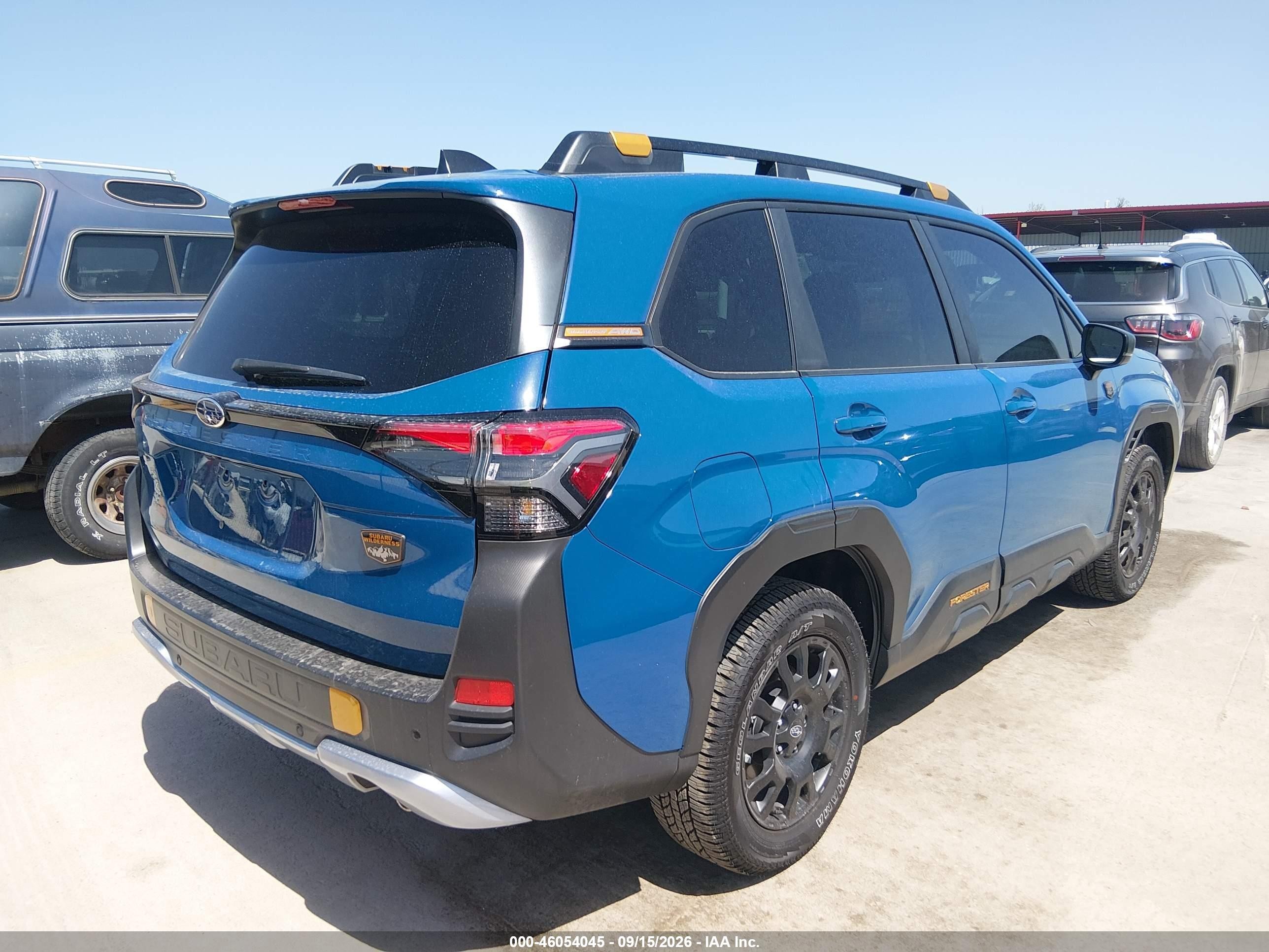 2026 Subaru Forester VIN 4S4SLDL65T3047501 IAAI salvage auction — Side, Salvage (Texas), sold $14,100 on 2026-10-20 (photo 4)