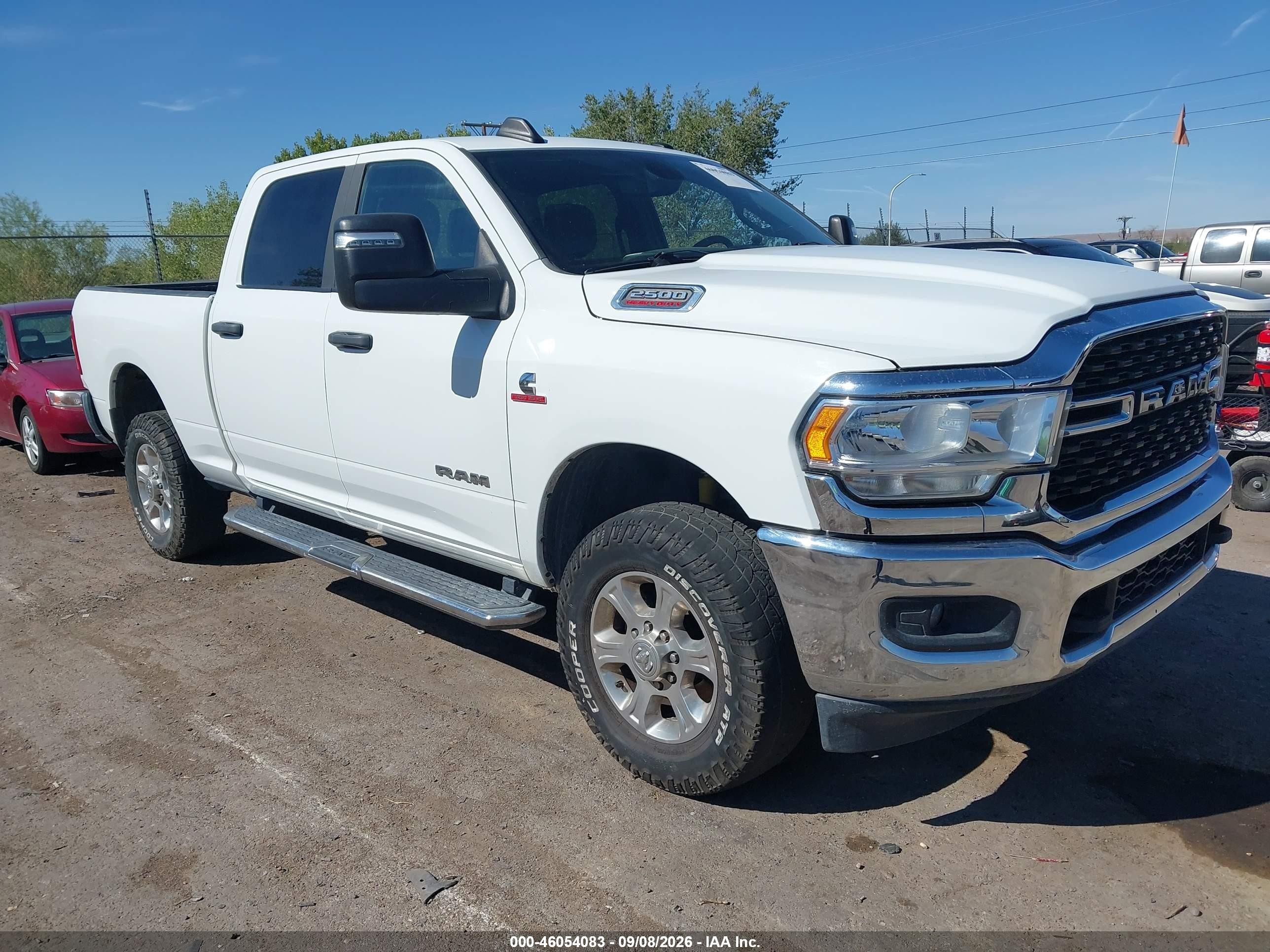 2024 Ram 2500 VIN 3C6UR5DL0RG100785 — IAAI salvage auction photo