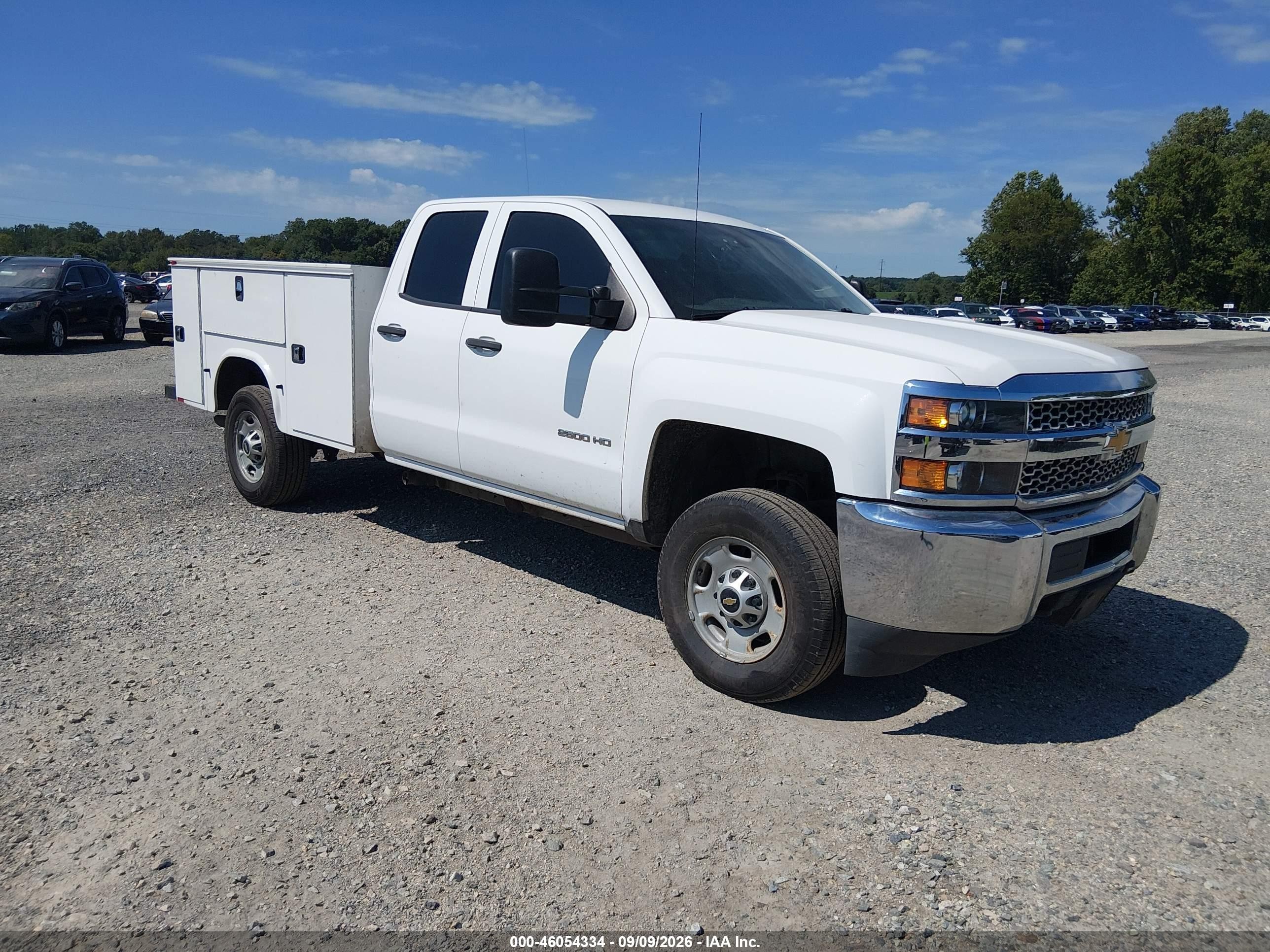 2019 Chevrolet Silverado 2500 VIN 2GB2KREG9K1207351 — IAAI salvage auction photo