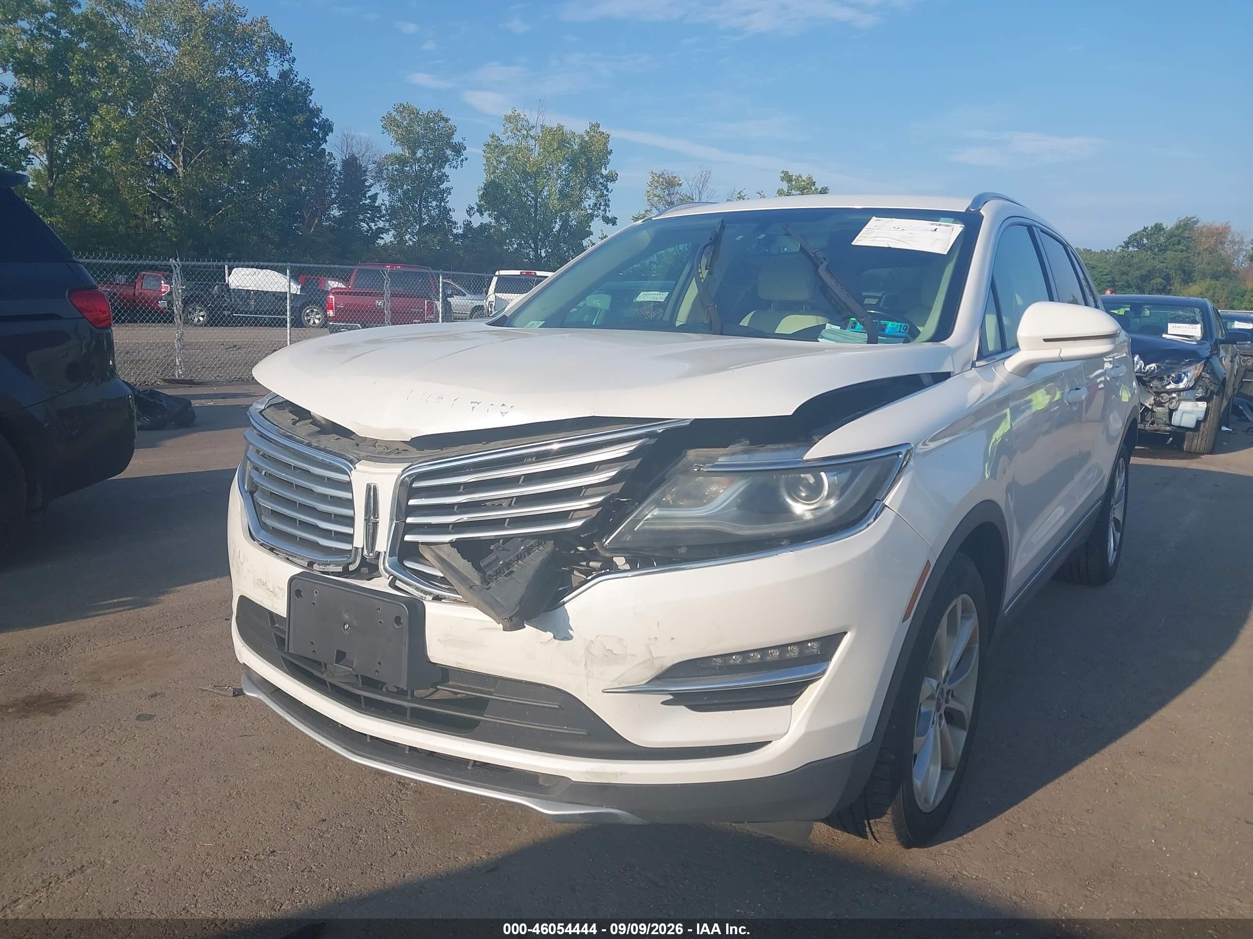 2015 Lincoln MKC VIN 5LMCJ2A99FUJ12535 IAAI salvage auction — Front End, Salvage (Ohio), sold $750 on 2026-09-14 (photo 6)