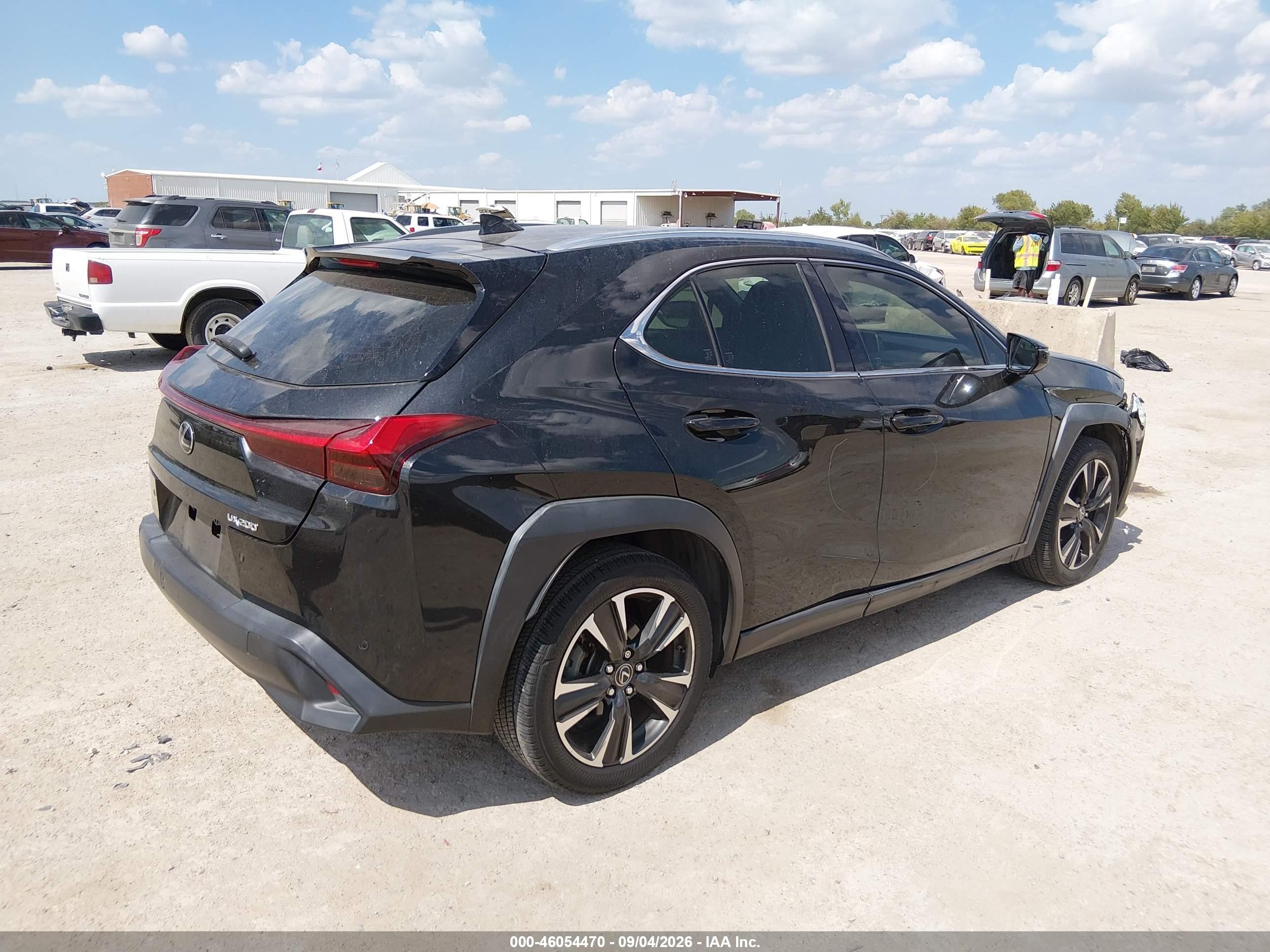 2020 Lexus Ux VIN JTHX3JBH2L2026587 IAAI salvage auction — All Over, Original (Texas), sold $9,100 on 2026-10-02 (photo 4)