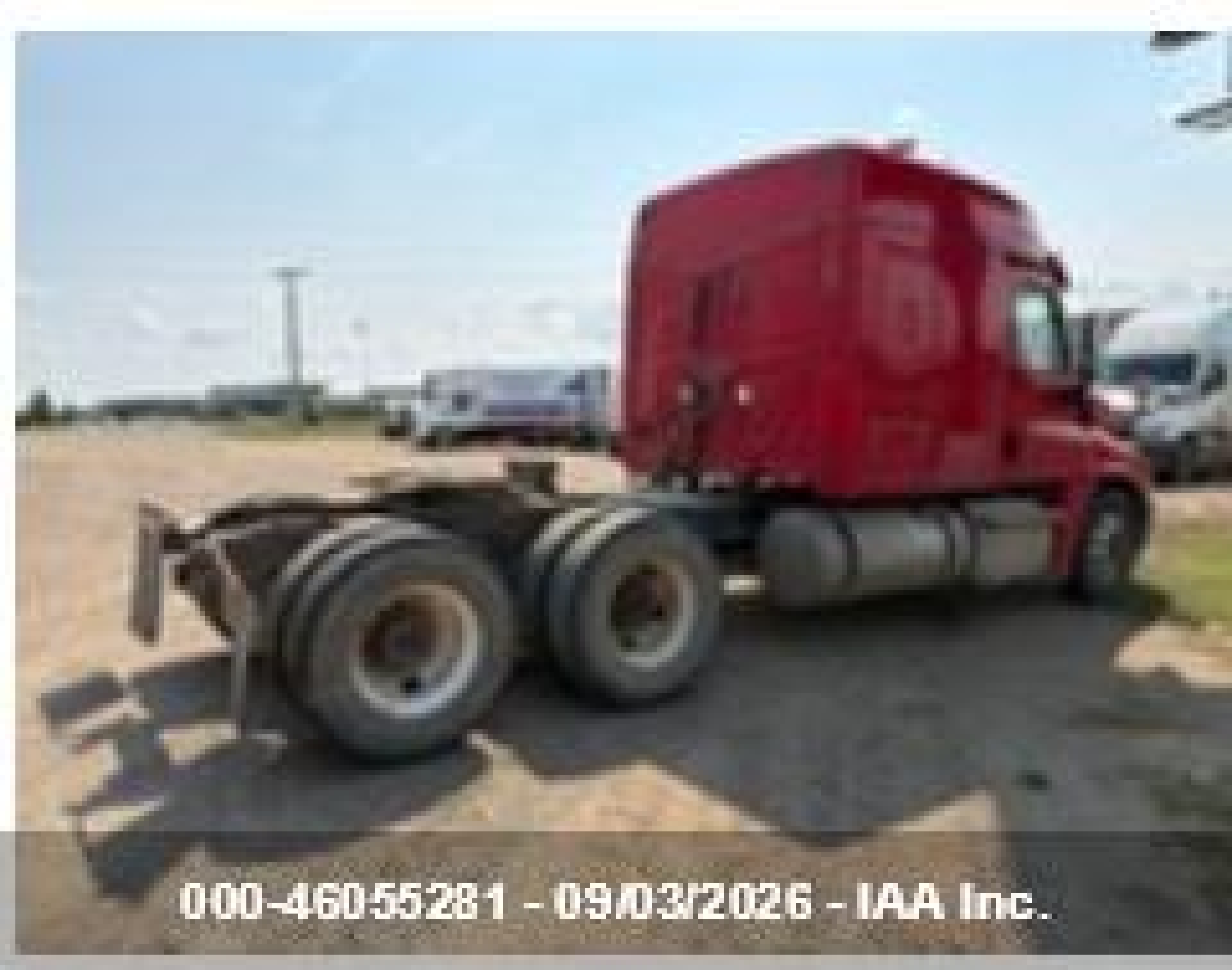 2017 Freightliner Cascadia 125 VIN 3AKJGLDR3HSHZ1872 IAAI salvage auction — Repossession, Original (West Virginia), sold $10,000 on 2026-09-12 (photo 4)