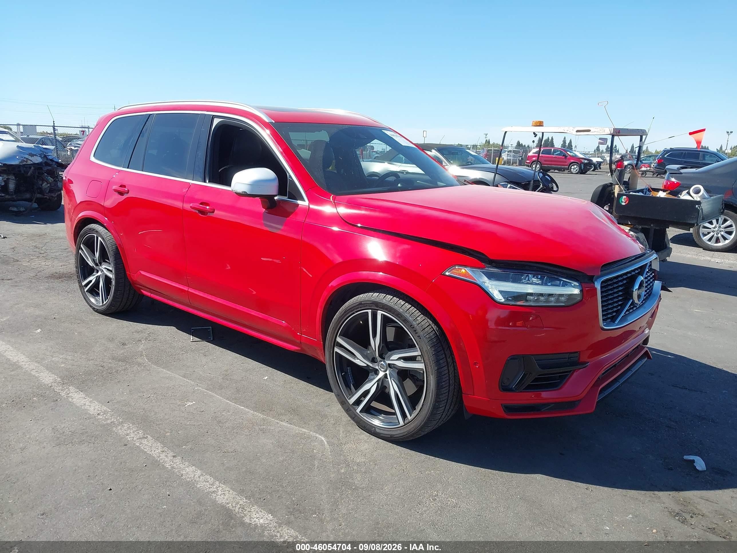 2017 Volvo XC90 VIN YV4BC0PM0H1170077 — IAAI salvage auction photo