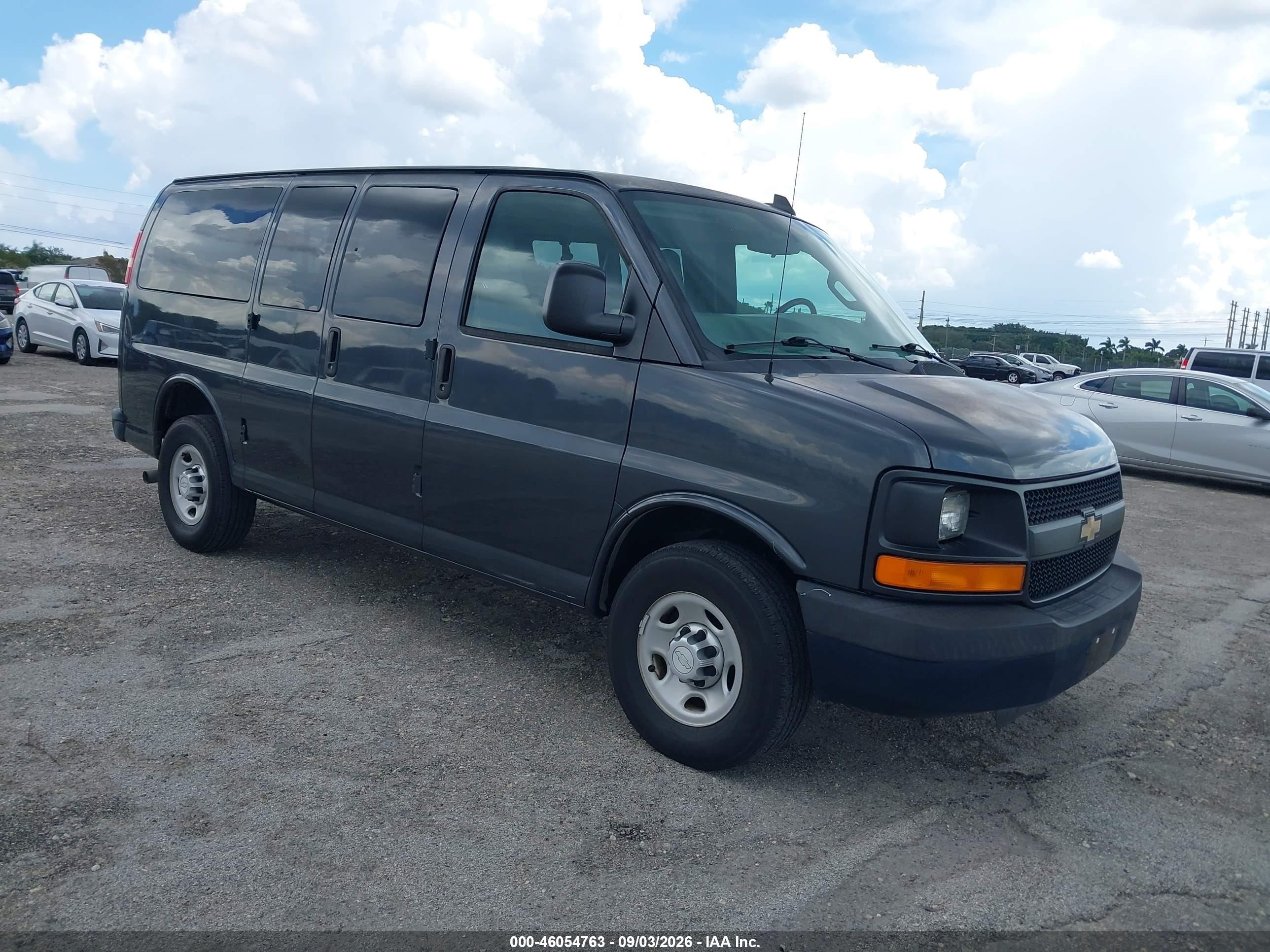 2016 Chevrolet Express 2500 VIN 1GAWGEFGXG1274794 — IAAI salvage auction photo
