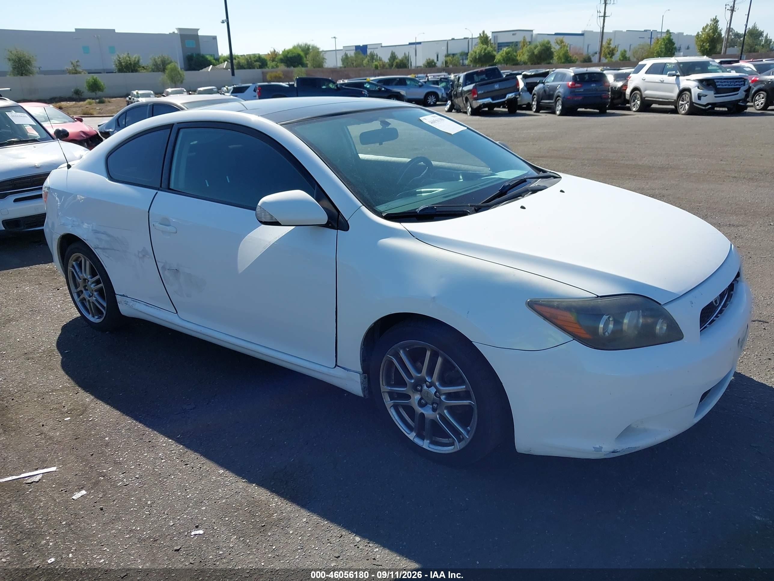 2009 Scion tC VIN JTKDE167590294501 IAAI salvage auction — Side, Wait Title, sold $800 on 2026-09-20 (photo 1)