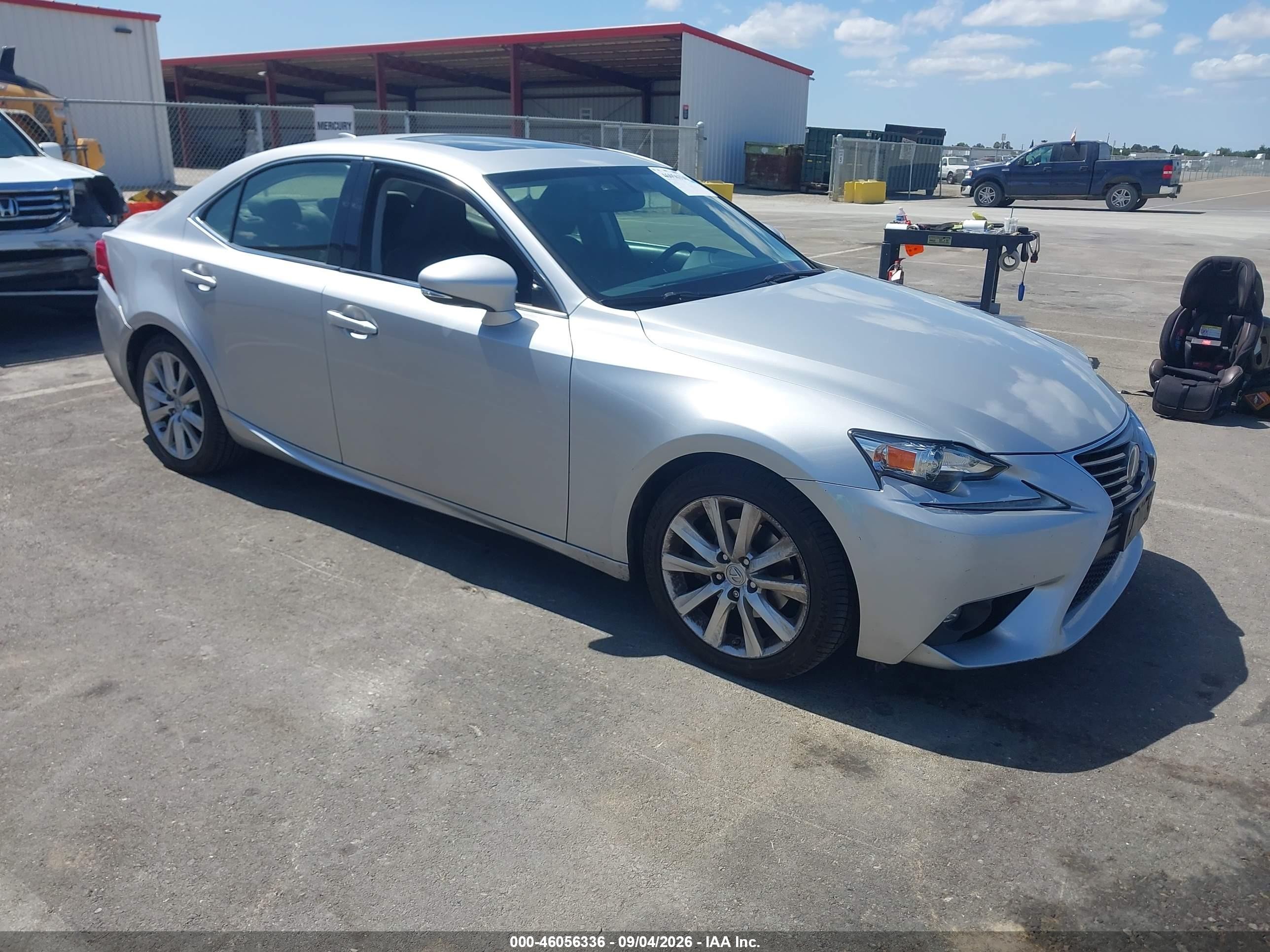2015 Lexus IS 250 VIN JTHBF1D28F5074933 IAAI salvage auction — Side, Salvage (California), sold $7,200 on 2026-09-25 (photo 1)