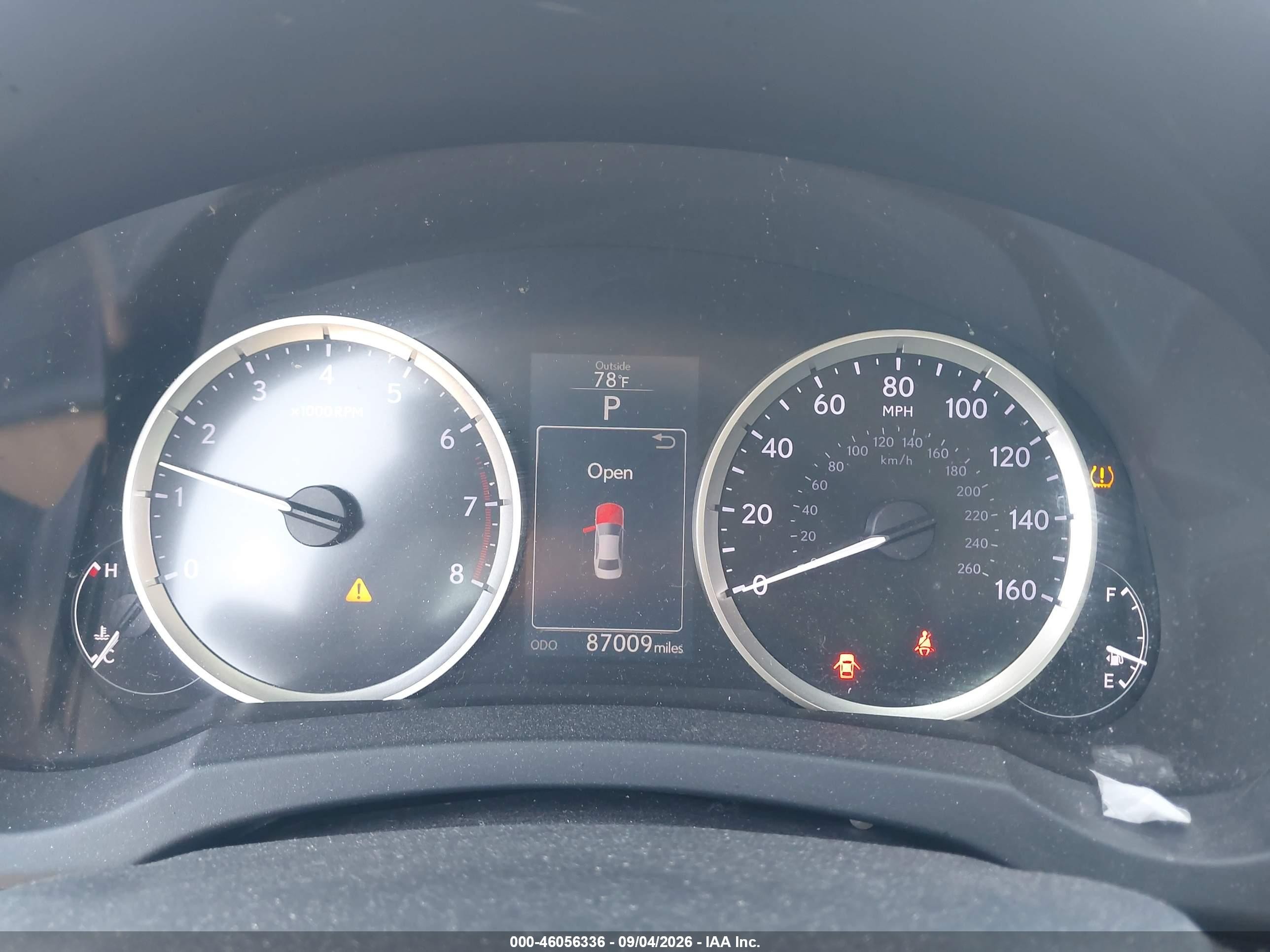 2015 Lexus IS 250 VIN JTHBF1D28F5074933 IAAI salvage auction — Side, Salvage (California), sold $7,200 on 2026-09-25 (photo 7)