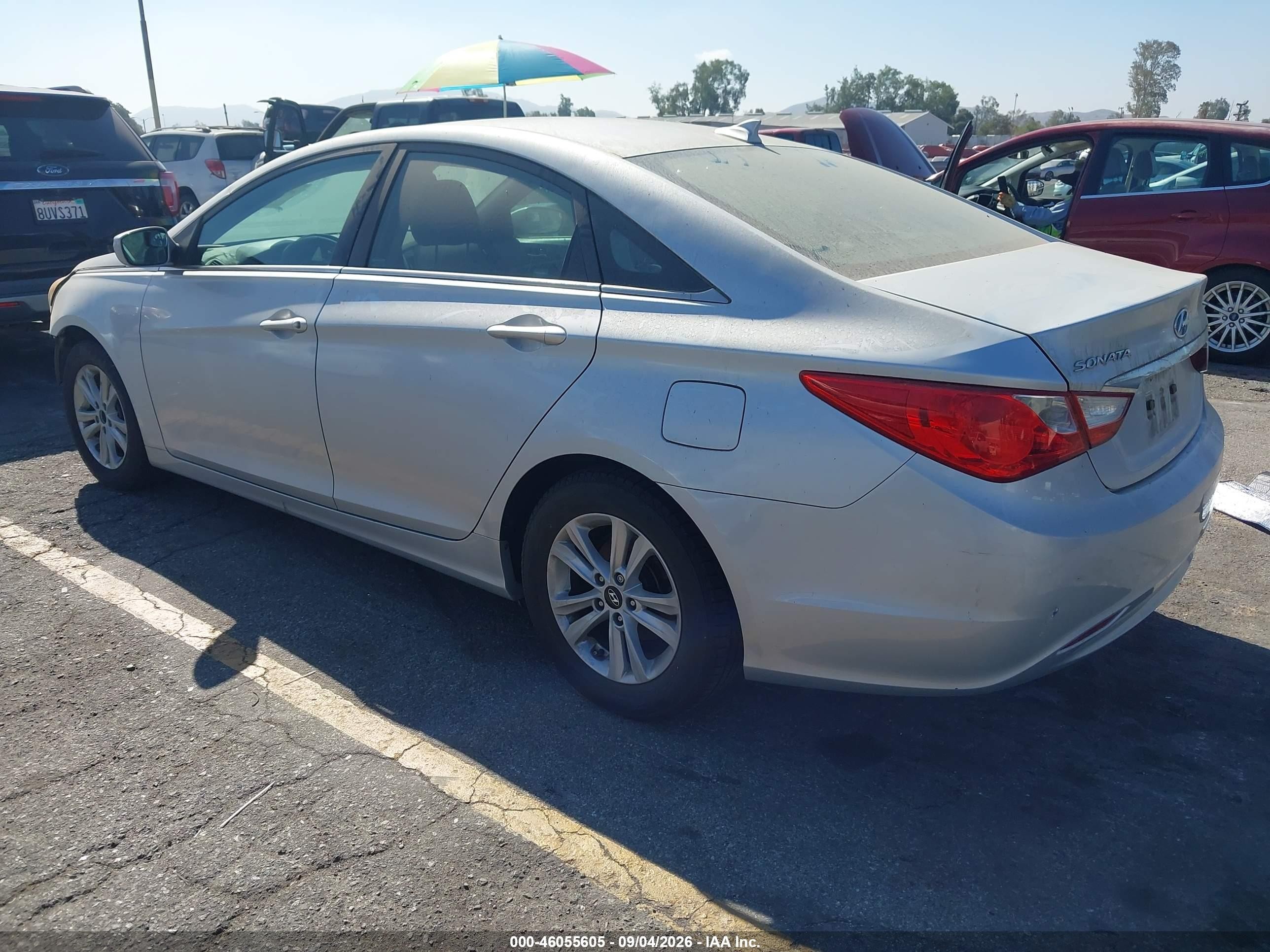 2013 Hyundai Sonata VIN 5NPEB4AC6DH637628 IAAI salvage auction — Normal Wear, Salvage Title - Dealer (California), sold $500 on 2026-10-02 (photo 3)