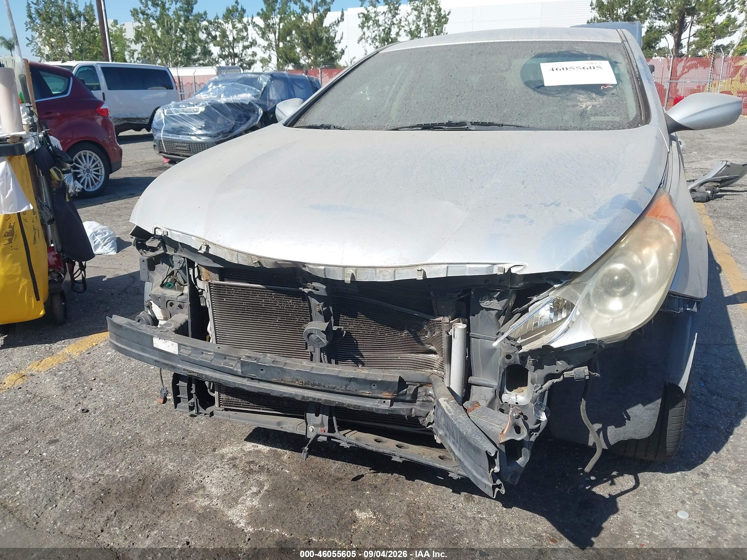2013 Hyundai Sonata VIN 5NPEB4AC6DH637628 IAAI salvage auction — Normal Wear, Salvage Title - Dealer (California), sold $500 on 2026-10-02 (photo 6)