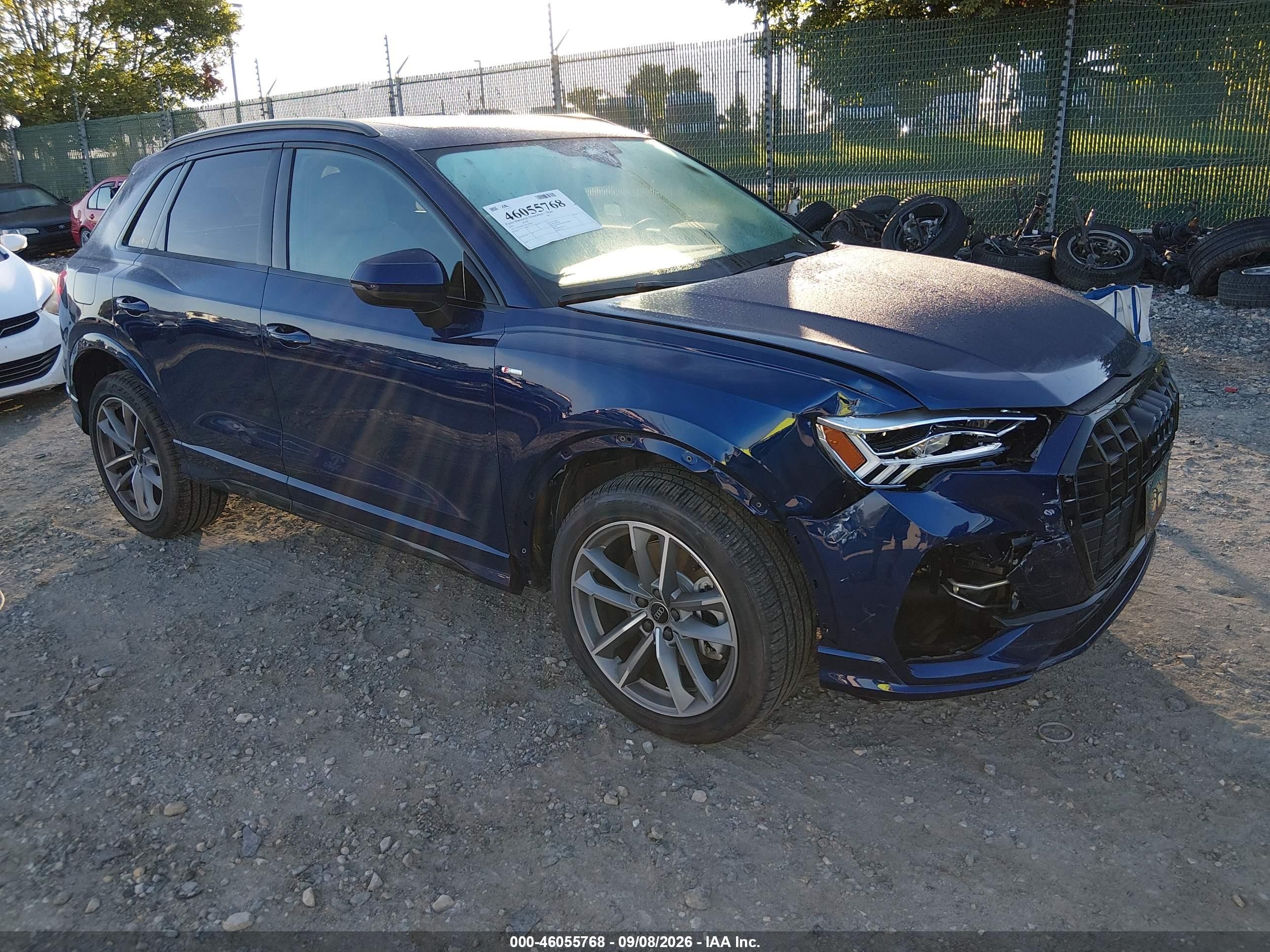 2025 Audi Q3 VIN WA1DECF32S1067051 — IAAI salvage auction photo