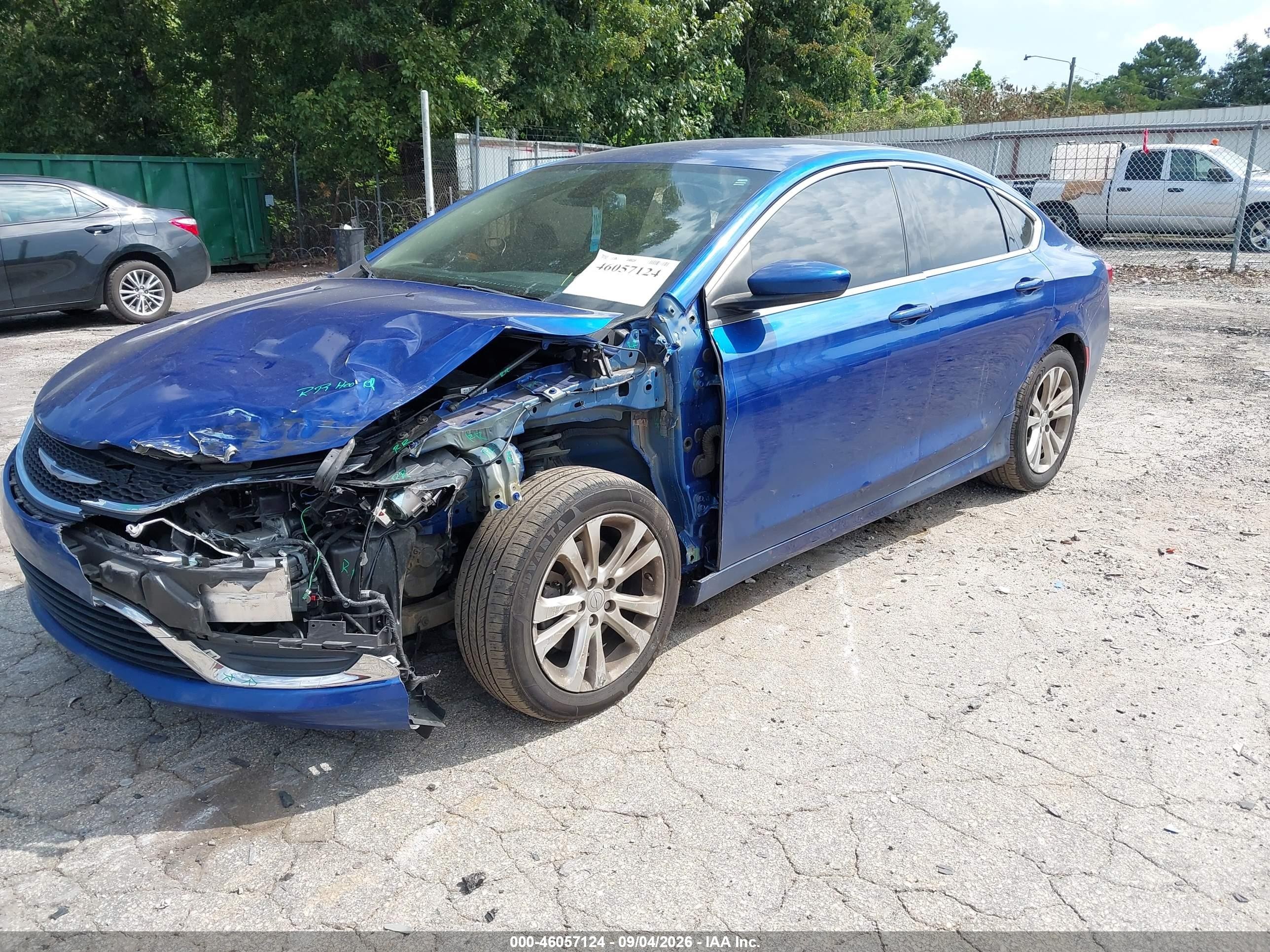 2016 Chrysler 200 VIN 1C3CCCAB1GN143840 IAAI salvage auction — Side, Salvage (Georgia), sold $600 on 2026-10-09 (photo 2)