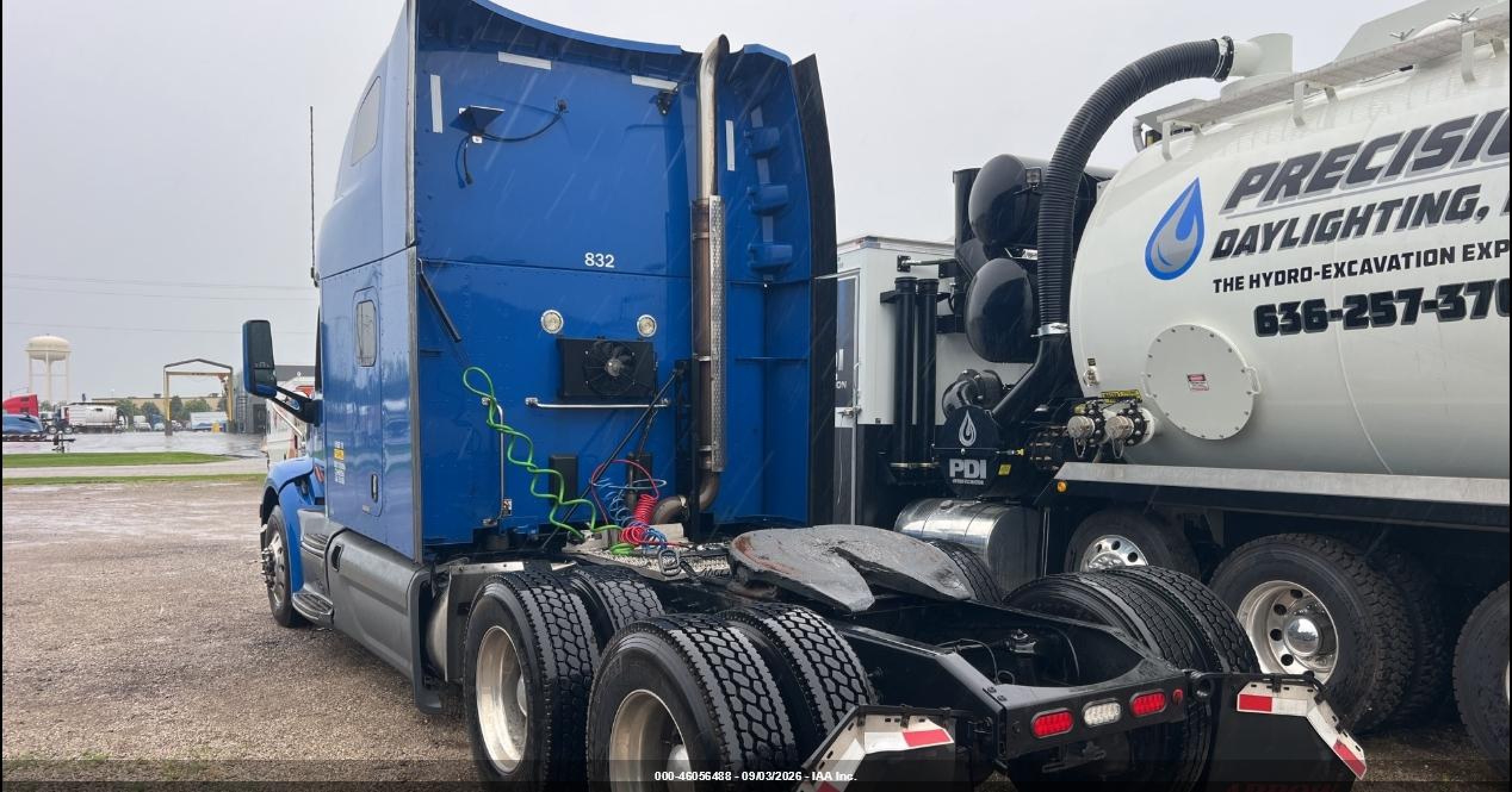 2020 Peterbilt 579 VIN 1XPBDP9X8LD650650 IAAI salvage auction — Repossession, Original (West Virginia), sold $5,650 on 2026-09-09 (photo 3)
