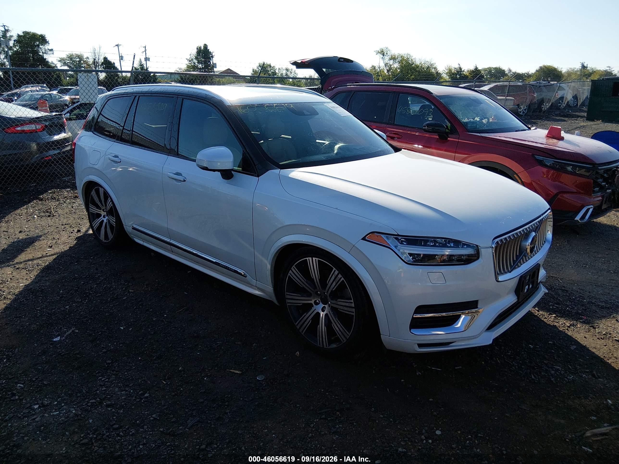2021 Volvo XC90 Recharge VIN YV4BR0CL5M1674372 — IAAI salvage auction photo