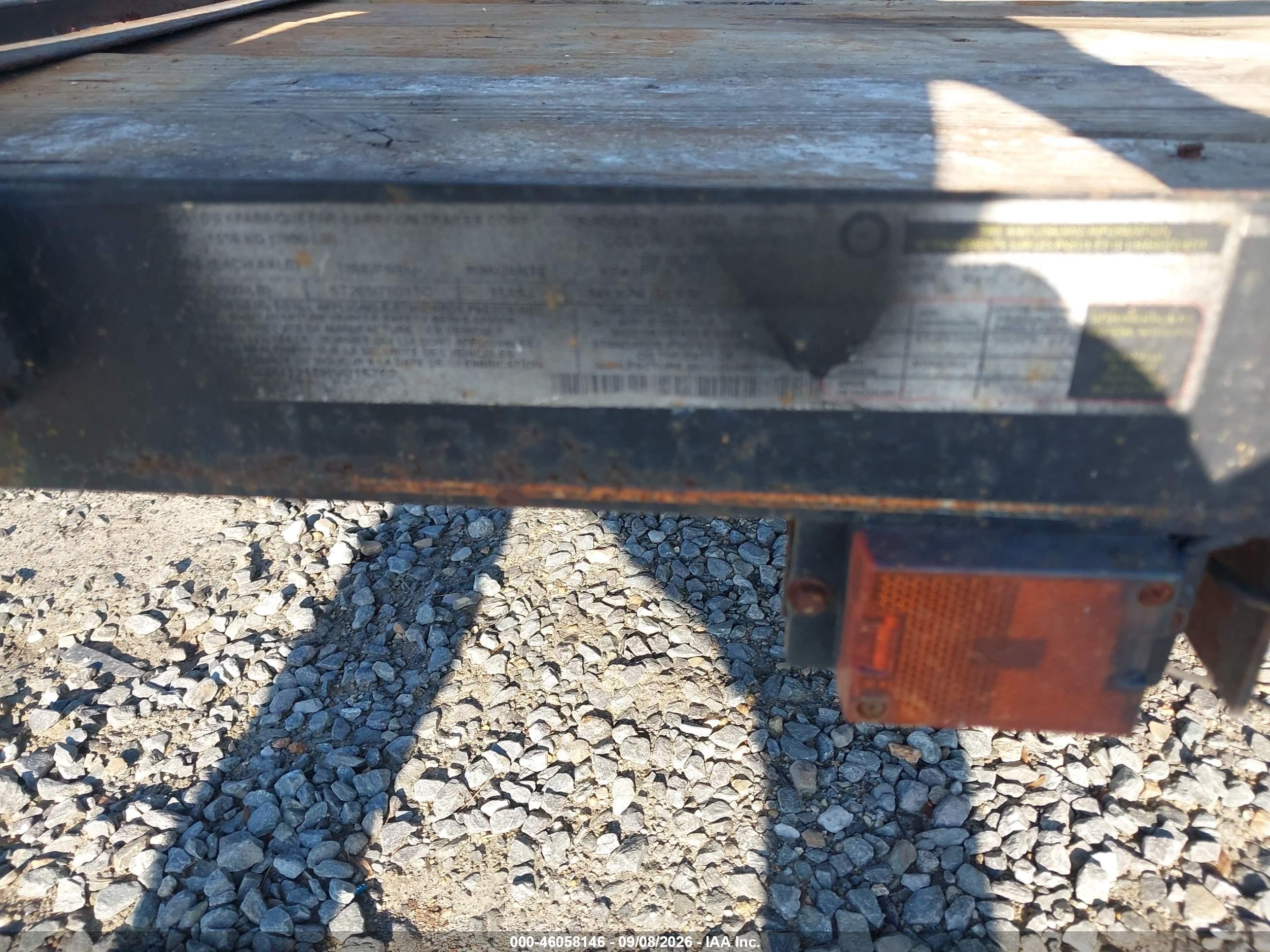 2019 VIN 4YMBU1218KV015762 IAAI salvage auction — Normal Wear, Clear (Massachusetts), sold $400 on 2026-09-11 (photo 9)