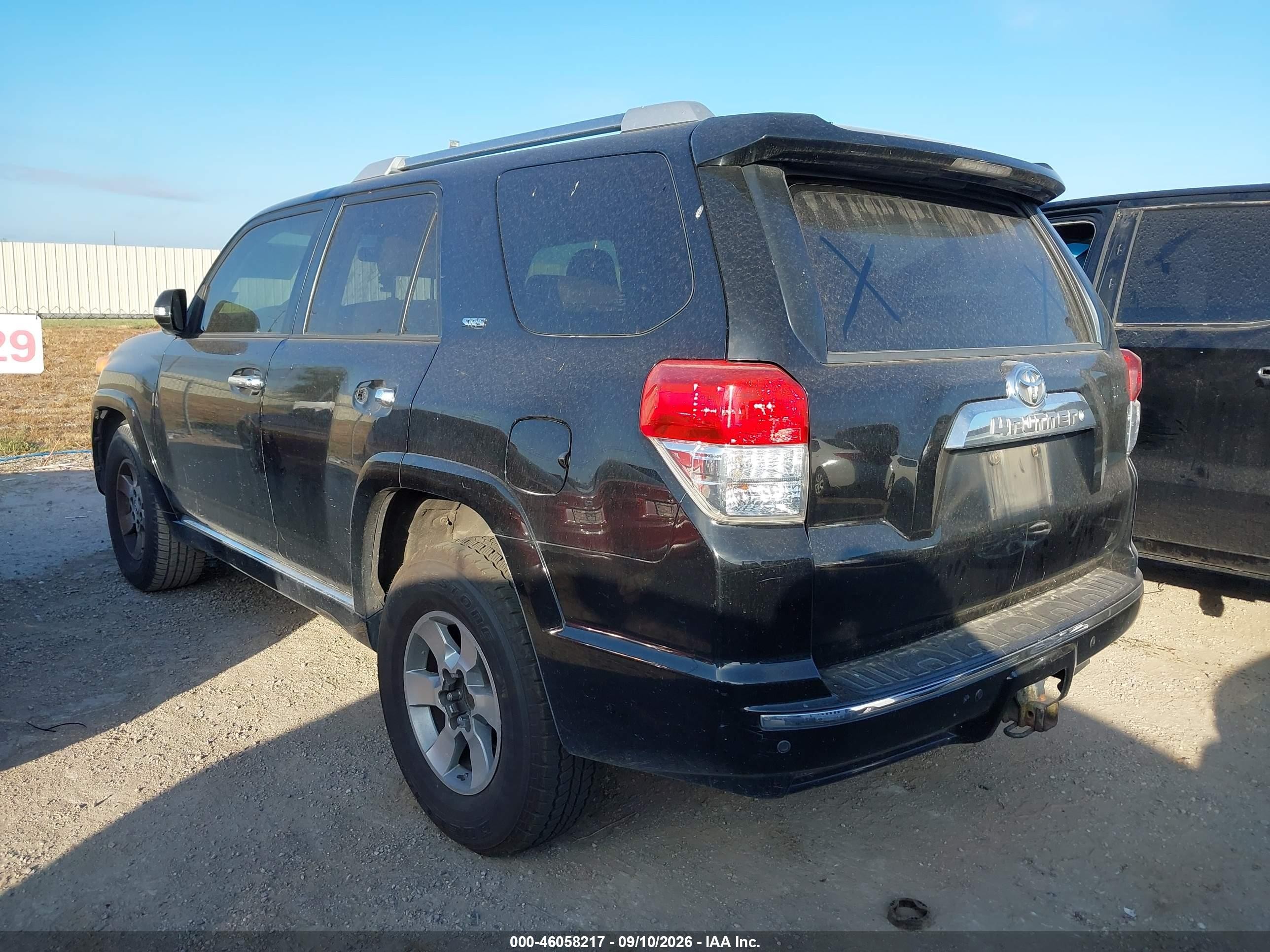 2012 Toyota 4runner VIN JTEZU5JR0C5040832 IAAI salvage auction — Repossession, Original (Texas), sold $7,500 on 2026-10-04 (photo 3)