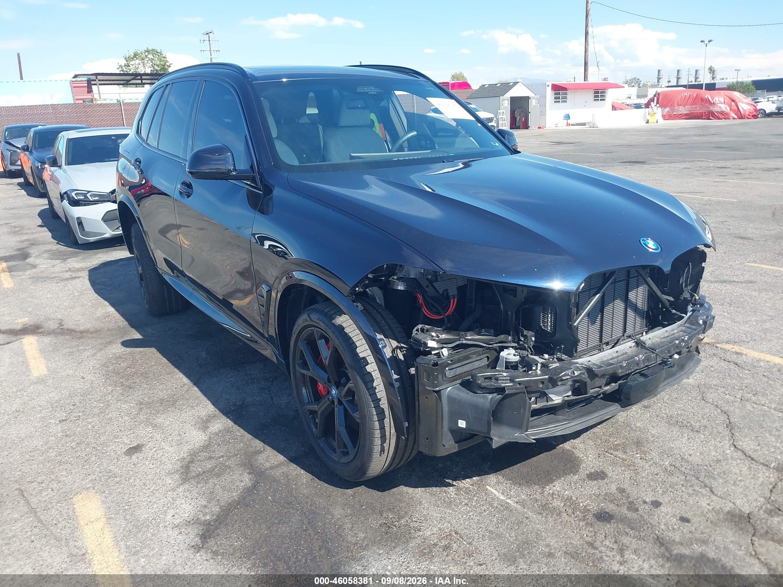 2025 BMW X5 VIN 5UX43EU06S9Z45743 — IAAI salvage auction photo