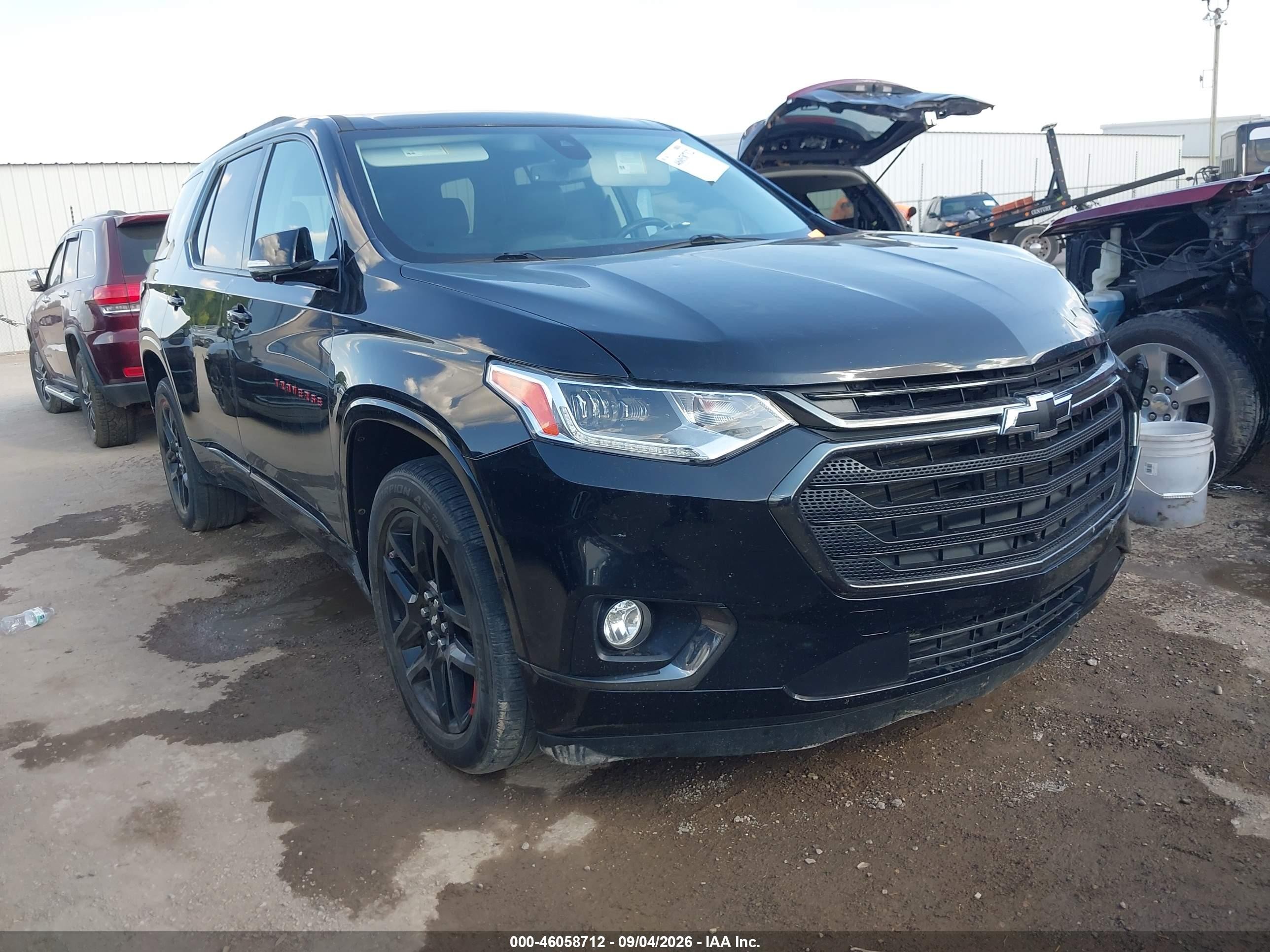 2018 Chevrolet Traverse VIN 1GNERKKW3JJ128213 — IAAI salvage auction photo