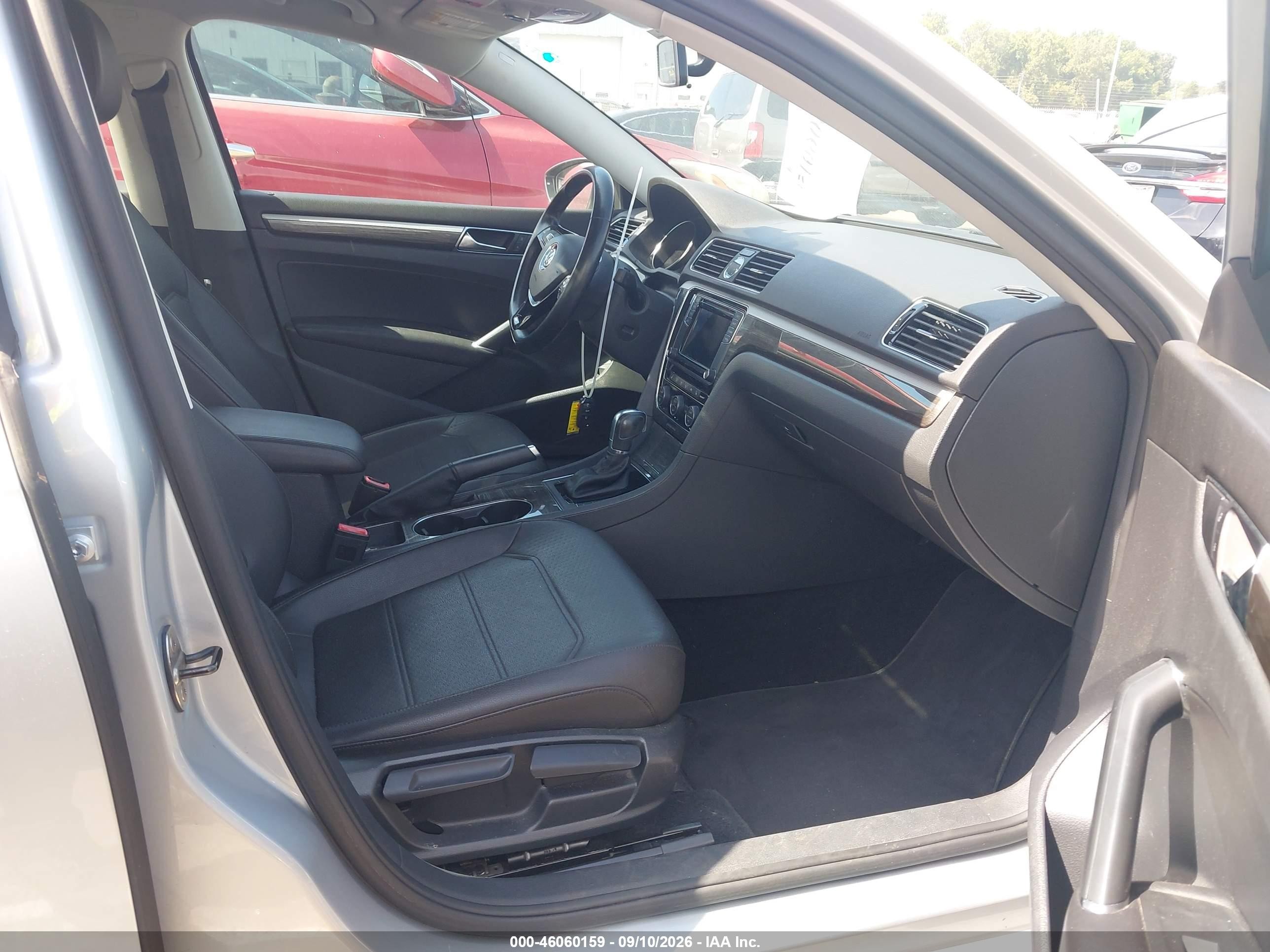 2017 Volkswagen Passat VIN 1VWBT7A37HC066649 IAAI salvage auction — Unknown, Salvage (North Carolina), sold $2,350 on 2026-09-24 (photo 5)