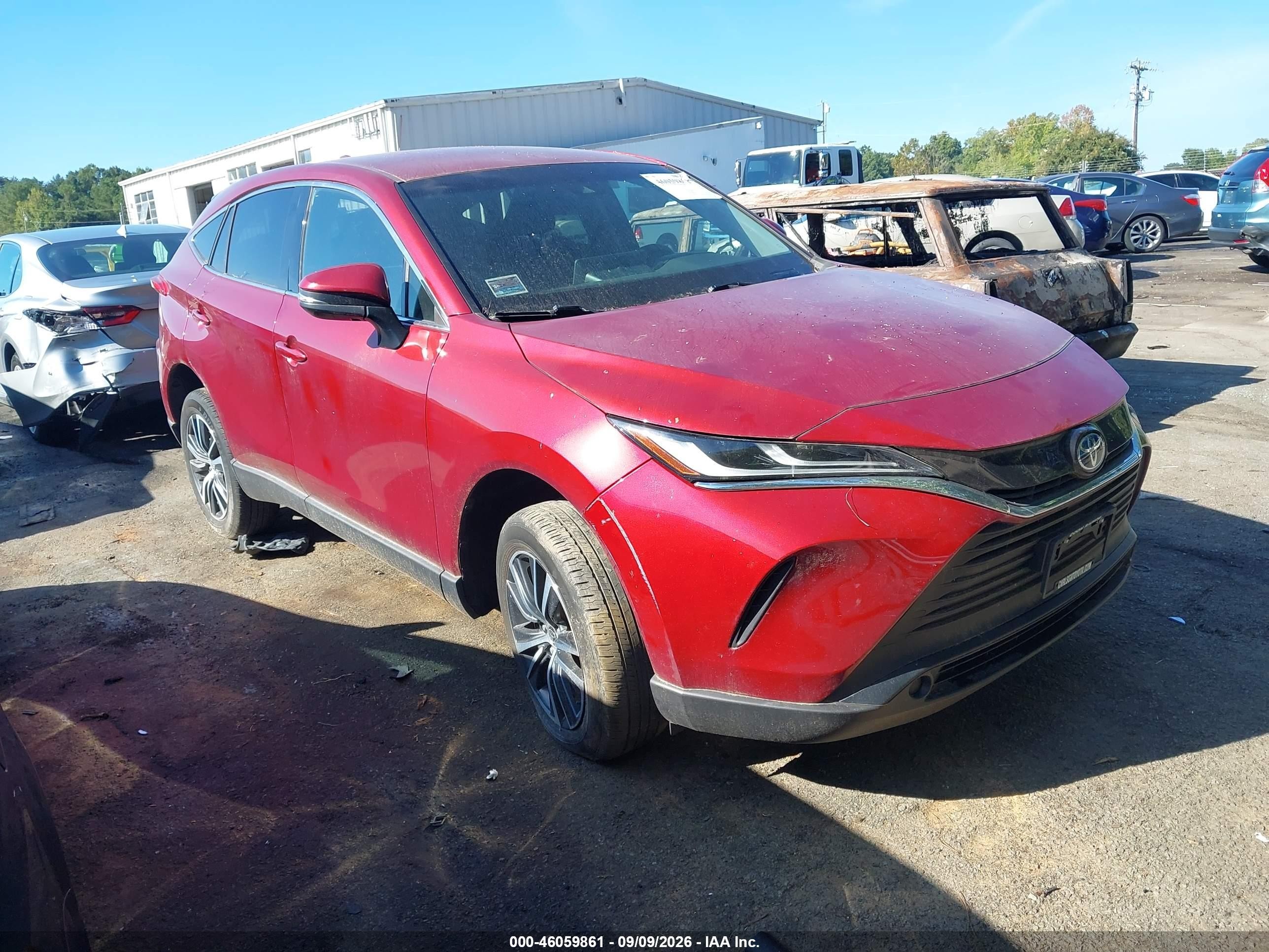 2023 Toyota Venza VIN JTEAAAAH6PJ137391 — IAAI salvage auction photo