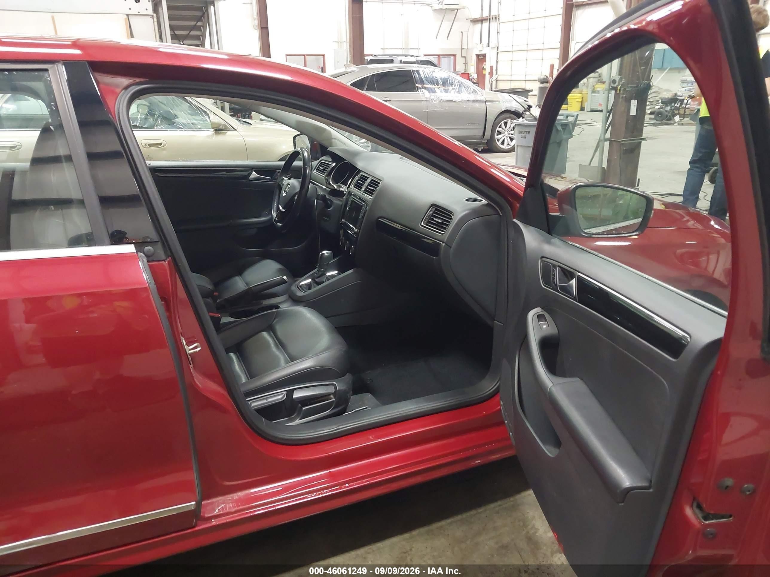 2017 Volkswagen Jetta VIN 3VWL17AJXHM409803 IAAI salvage auction — Front End, Salvage (Idaho), sold $2,750 on 2026-09-26 (photo 5)