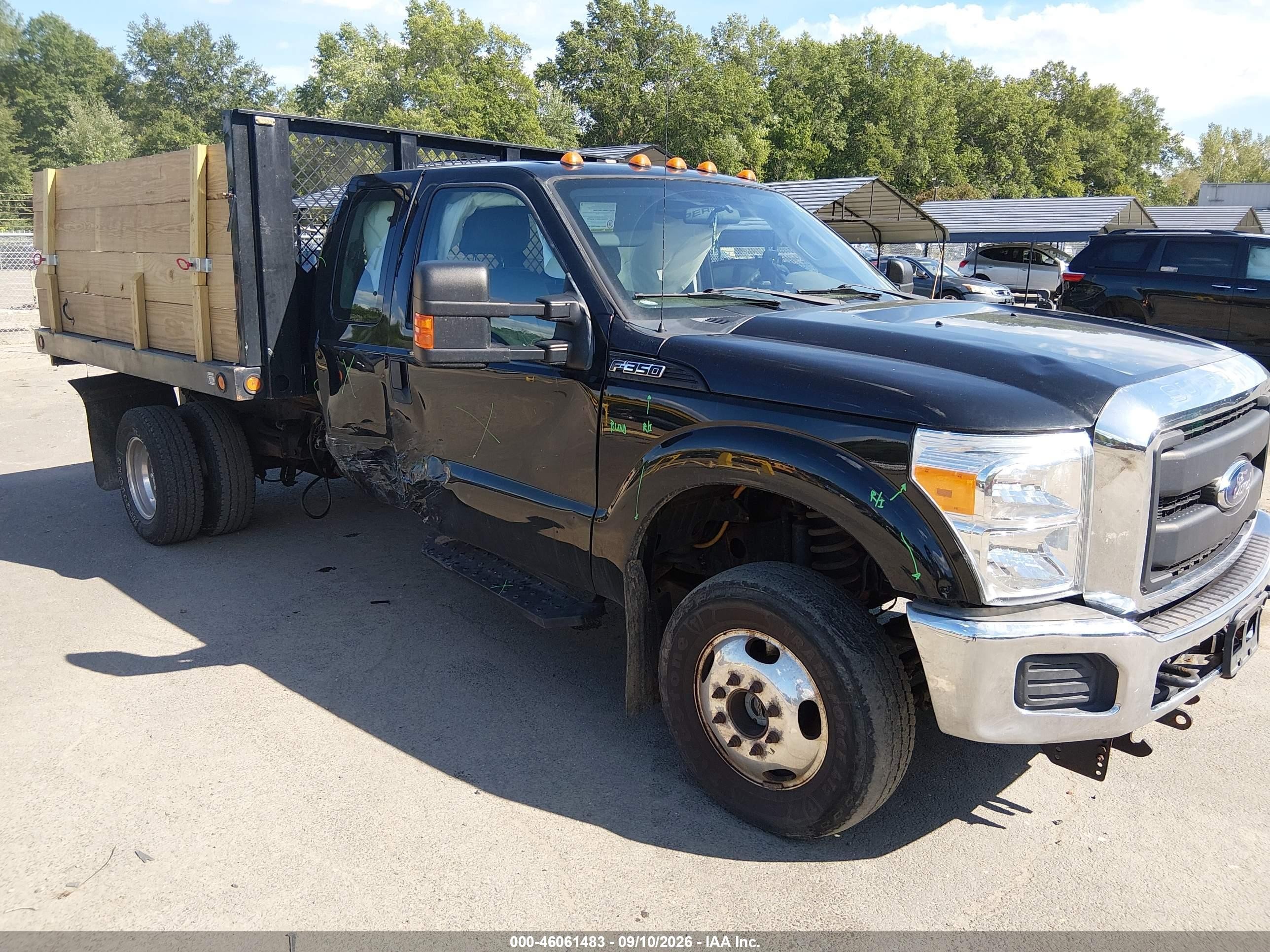 2016 Ford F-350 VIN 1FD8X3H66GEC94019 — IAAI salvage auction photo