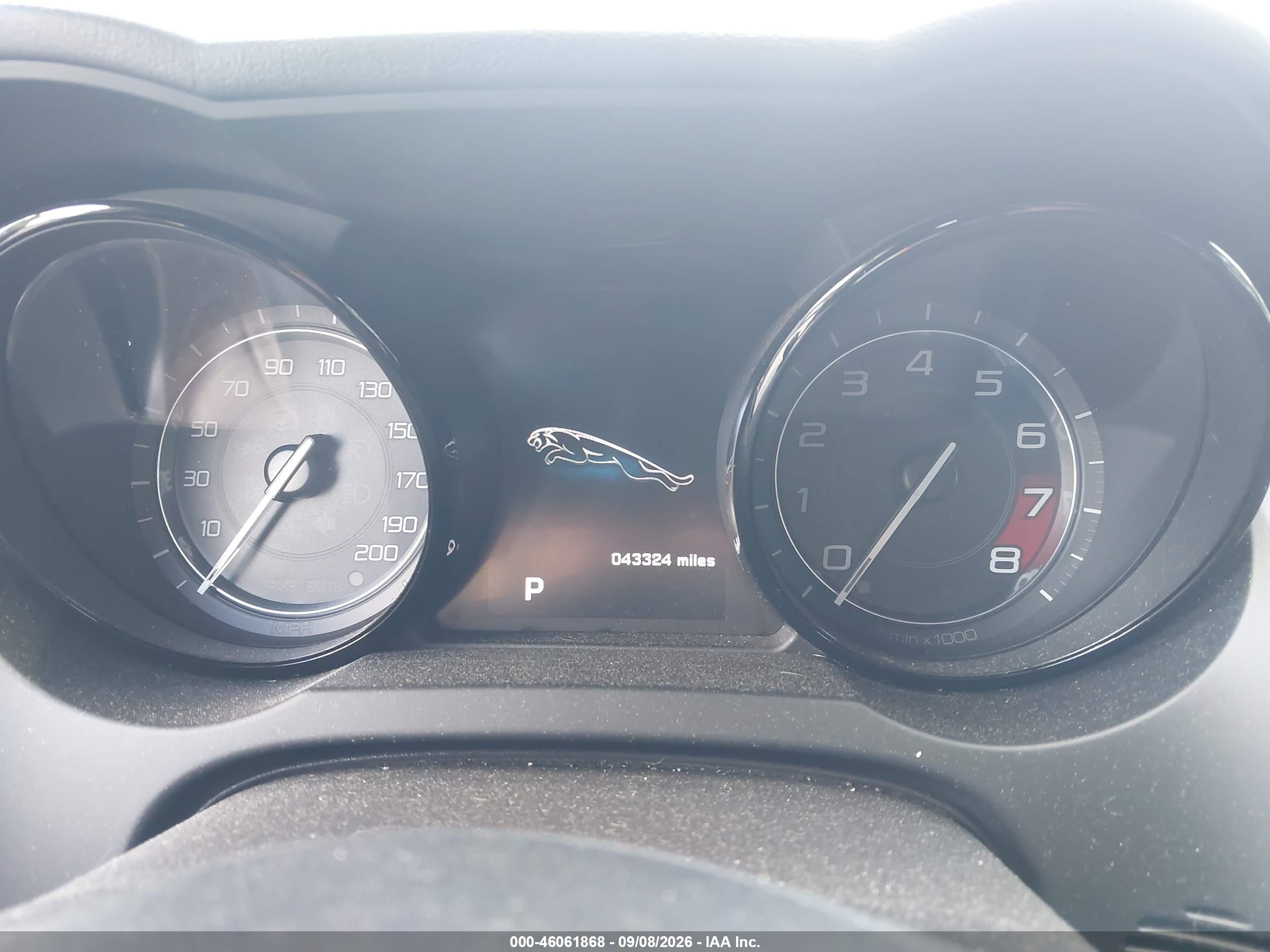 2014 Jaguar F-Type VIN SAJWA6GL7EMK05780 IAAI salvage auction — Unknown, Salvage (Virginia), sold $11,400 on 2026-09-13 (photo 7)
