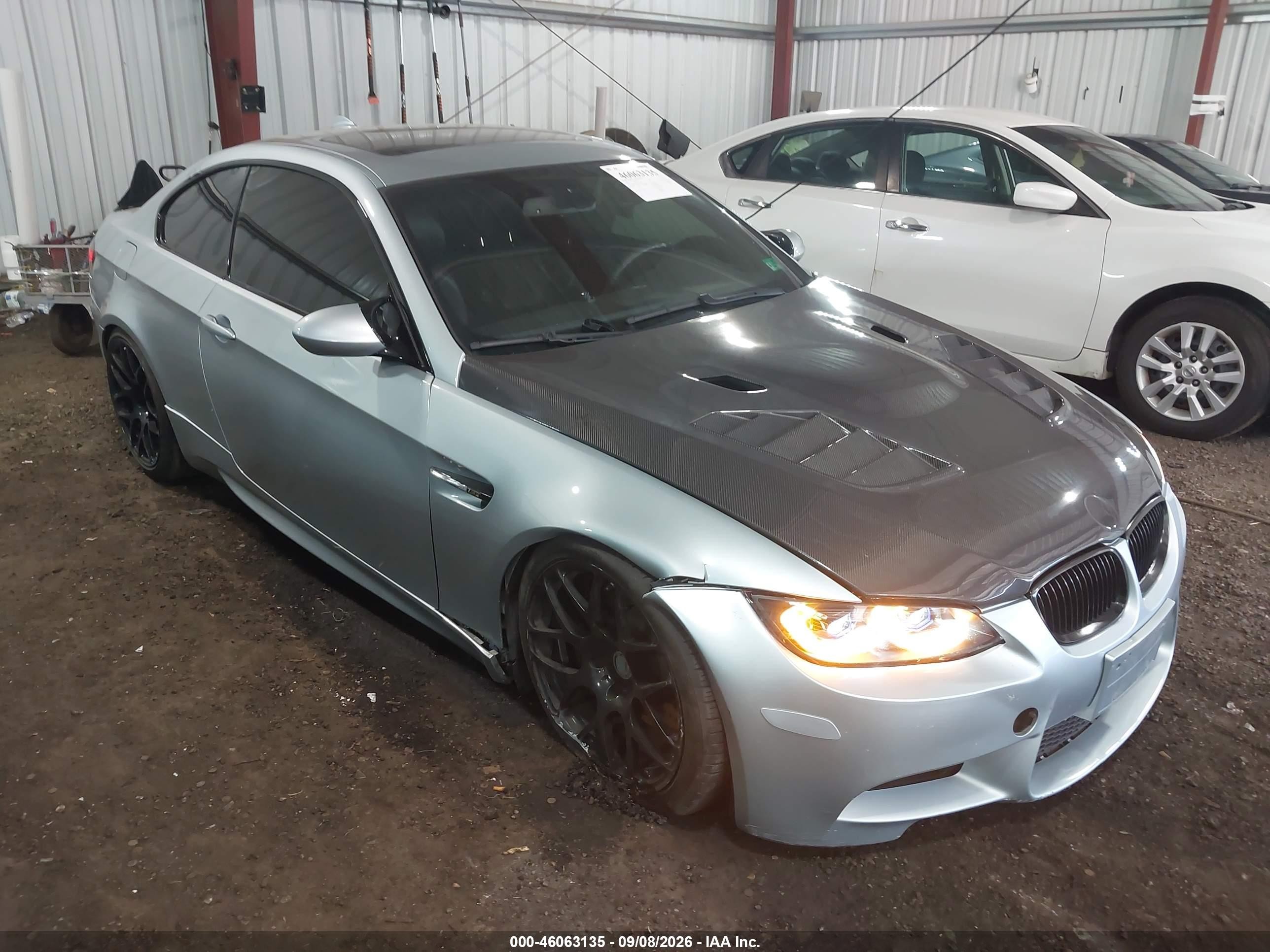 2008 BMW M3 VIN WBSWD93518PY40990 — IAAI salvage auction photo