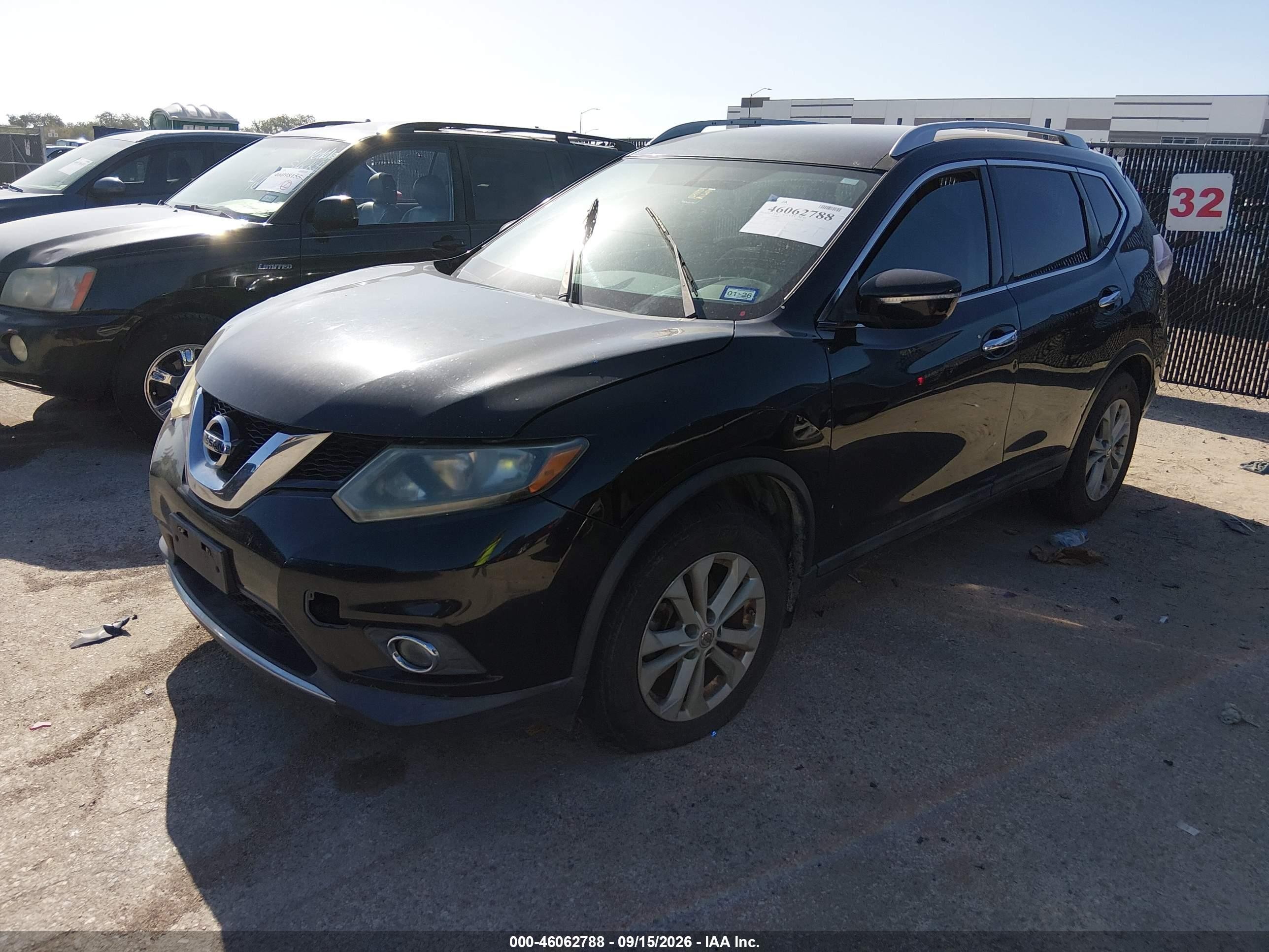 2014 Nissan Rogue VIN 5N1AT2MT0EC861076 IAAI salvage auction — Normal Wear, Original (Texas), sold $1,275 on 2026-09-28 (photo 2)