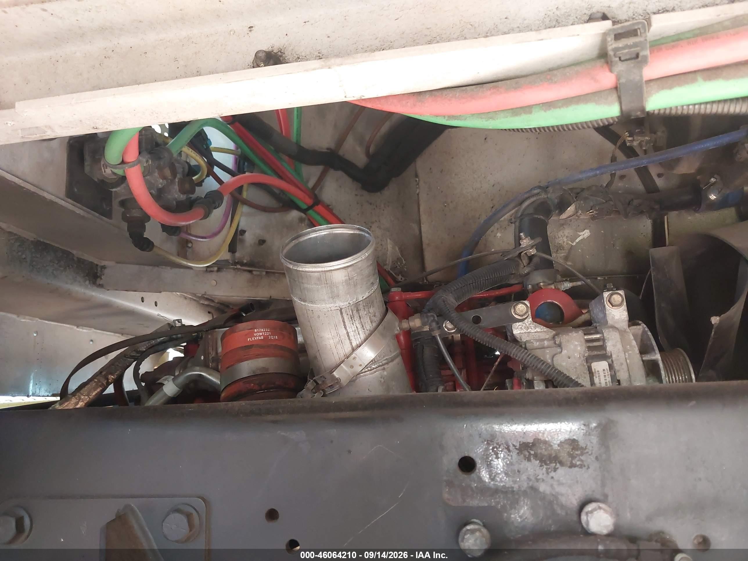 2019 Autocar Llc Xspotter-On VIN 516H4GF27KH228505 IAAI salvage auction — Unknown, Clear (Utah), sold $1,900 on 2026-09-23 (photo 9)