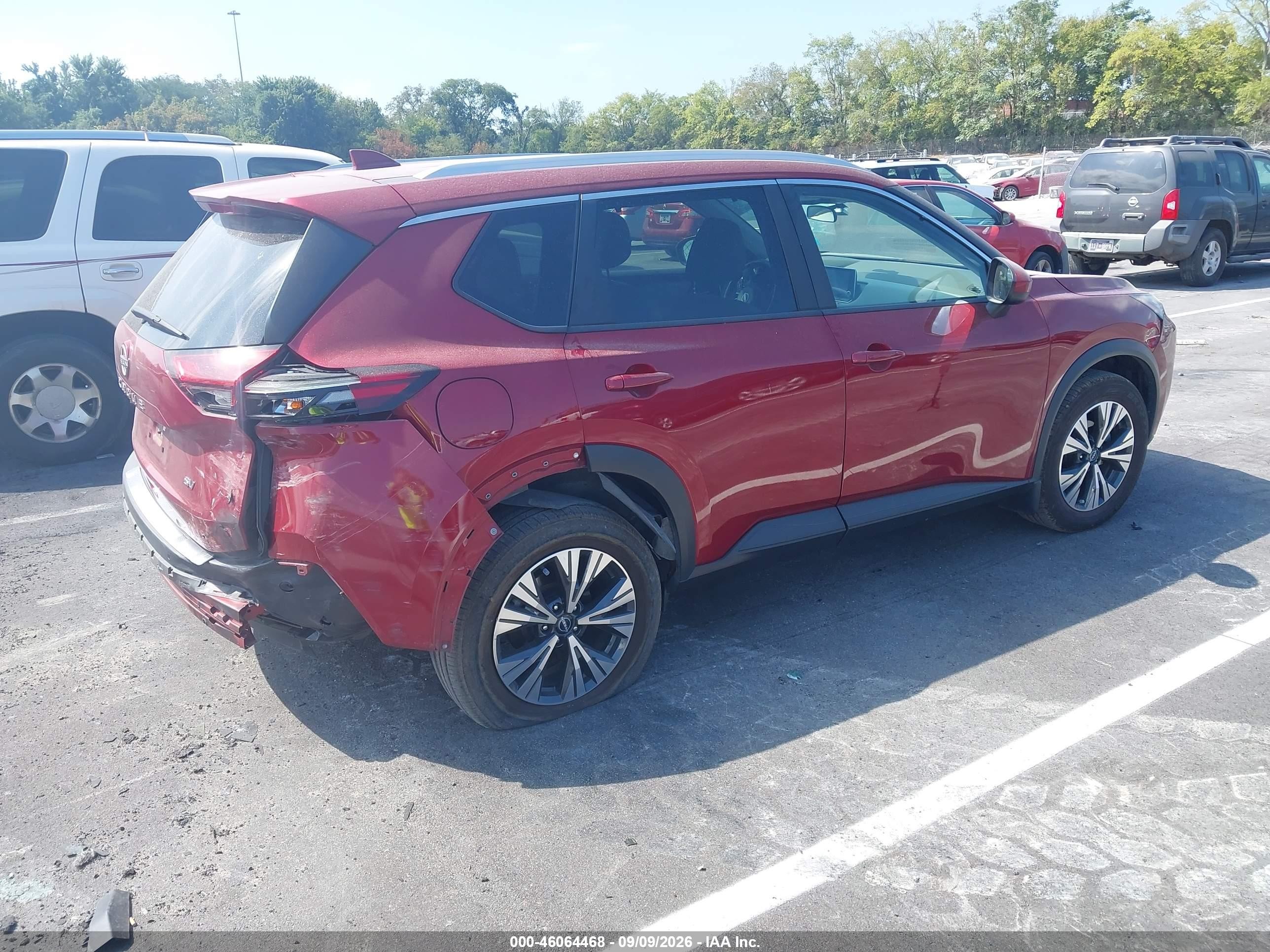 2023 Nissan Rogue VIN 5N1BT3BA6PC780727 IAAI salvage auction — Rear End, Salvage (Tennessee), sold $7,700 on 2026-10-05 (photo 4)