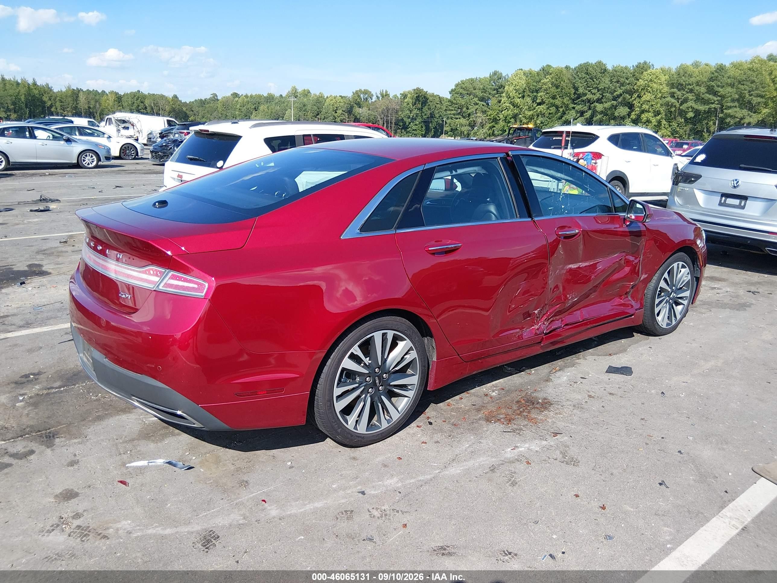 2017 Lincoln Mkz VIN 3LN6L5C9XHR623741 IAAI salvage auction — Side, Salvage (North Carolina), sold $3,050 on 2026-10-02 (photo 4)