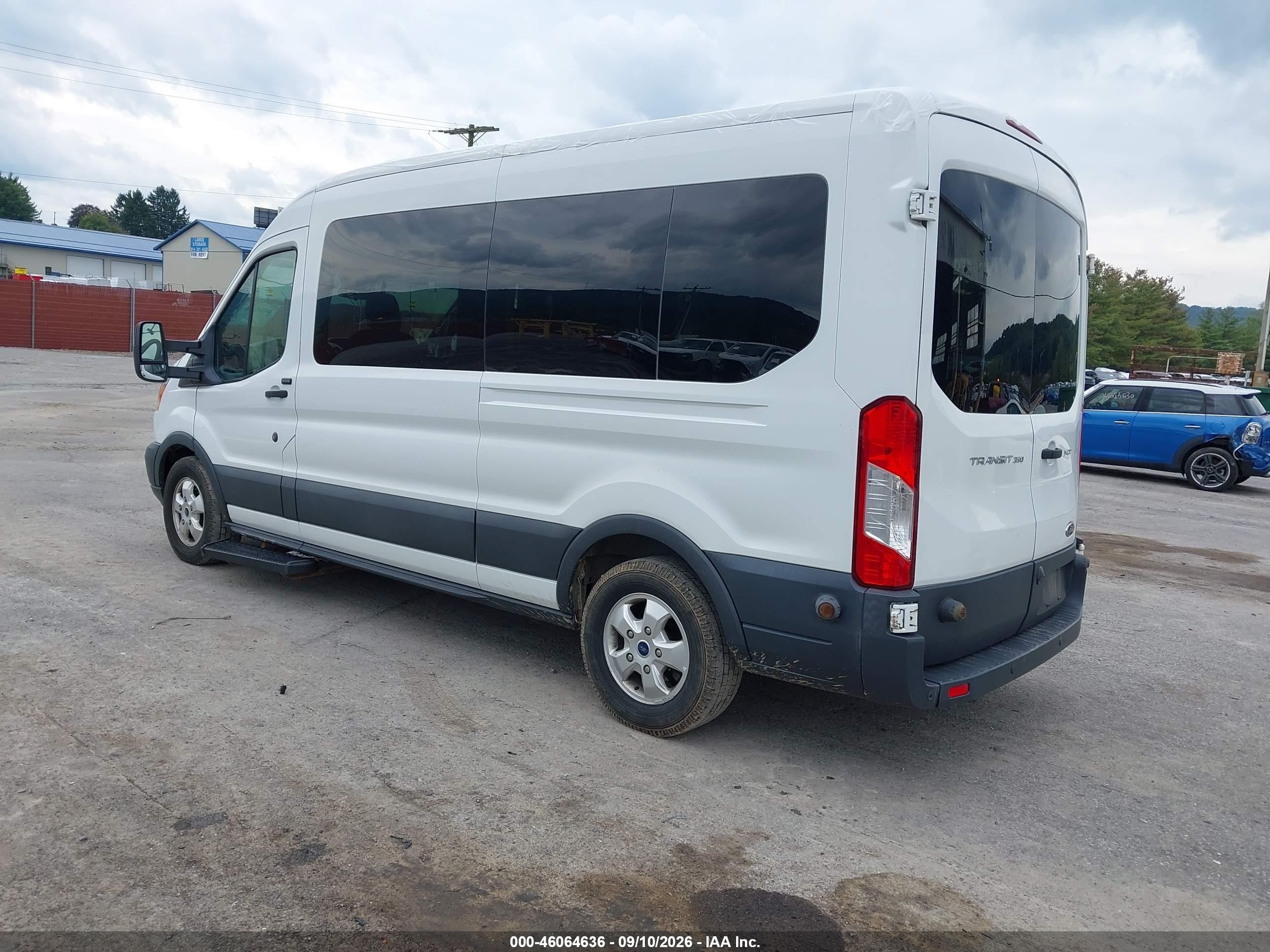 2017 Ford Transit-350 VIN 1FBZX2CM3HKA76491 IAAI salvage auction — Top/Roof, Salvage (Pennsylvania), sold $8,600 on 2026-09-25 (photo 3)