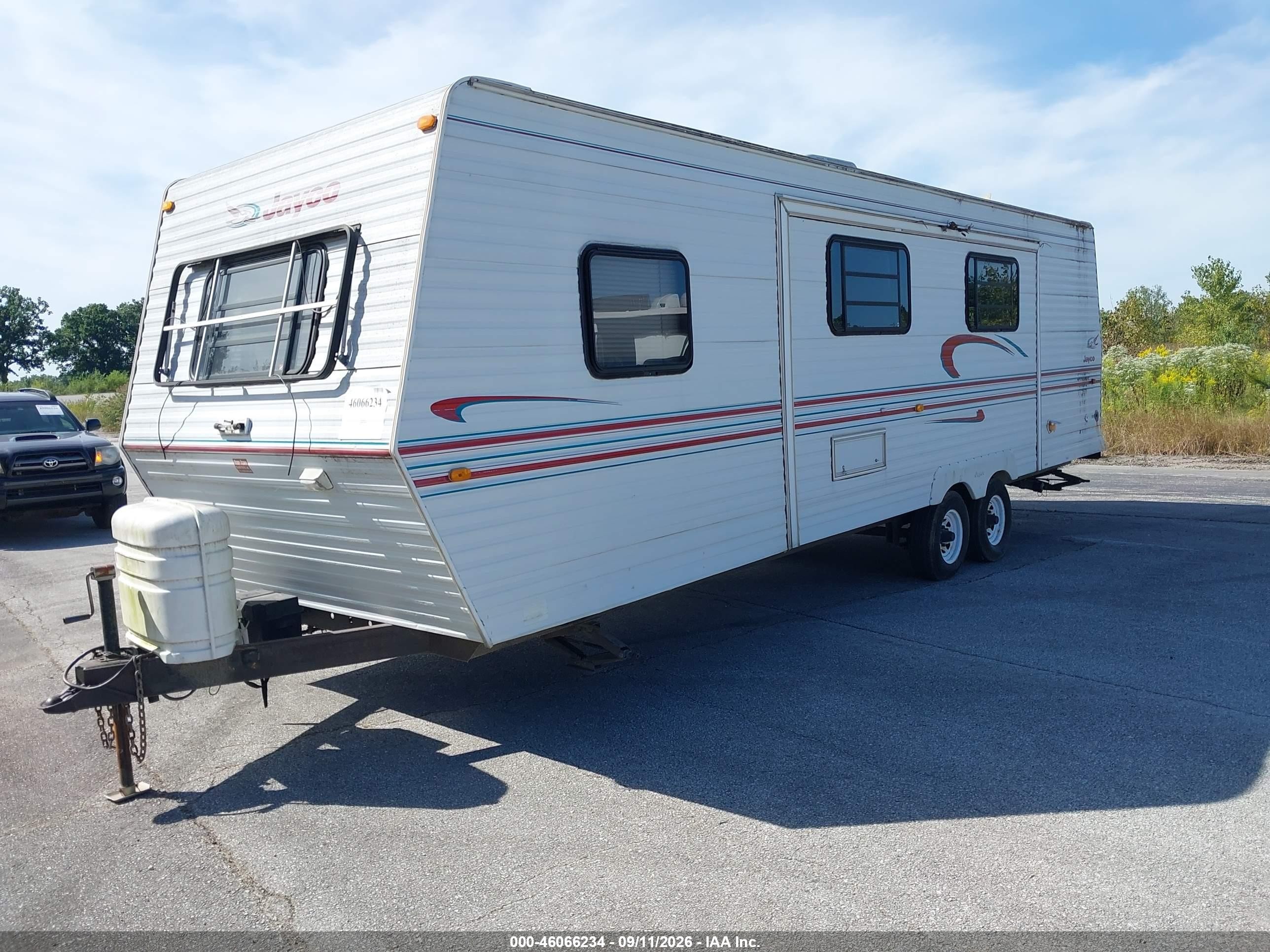 1998 Jayco Eagle VIN 1UJBJ02P9W1C20288 IAAI salvage auction — Unknown, Clear (Indiana), sold $850 on 2026-10-09 (photo 2)