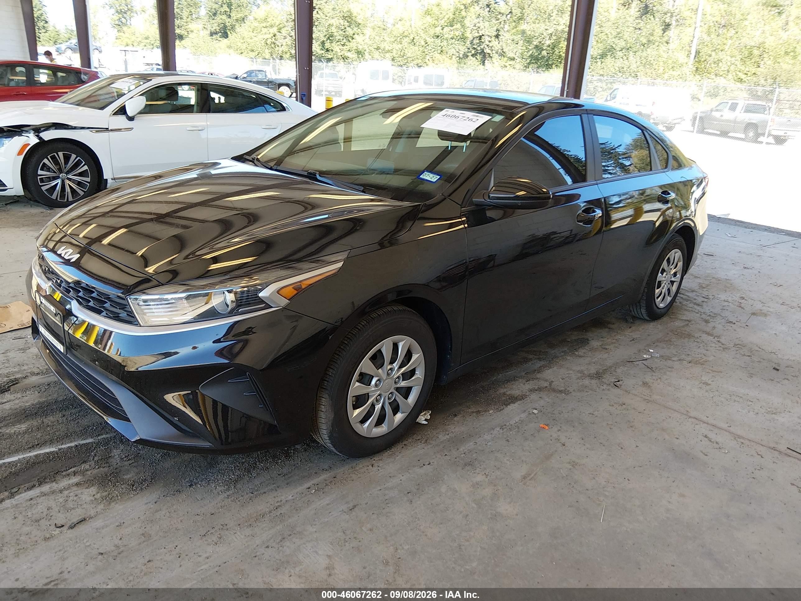 2024 Kia Forte VIN 3KPF24AD8RE814320 IAAI salvage auction — Rear End, Bill Of Sale (Washington), sold $4,350 on 2026-09-18 (photo 2)