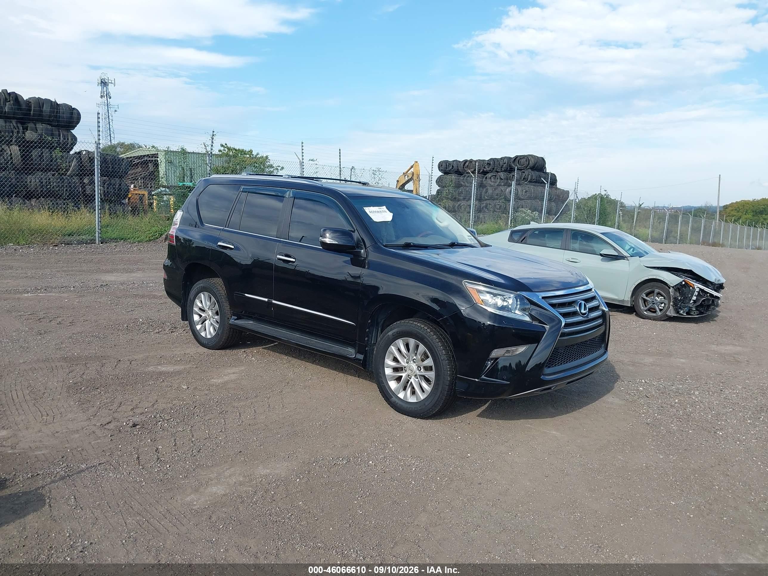 2014 Lexus GX 460 VIN JTJBM7FX0E5073449 — IAAI salvage auction photo