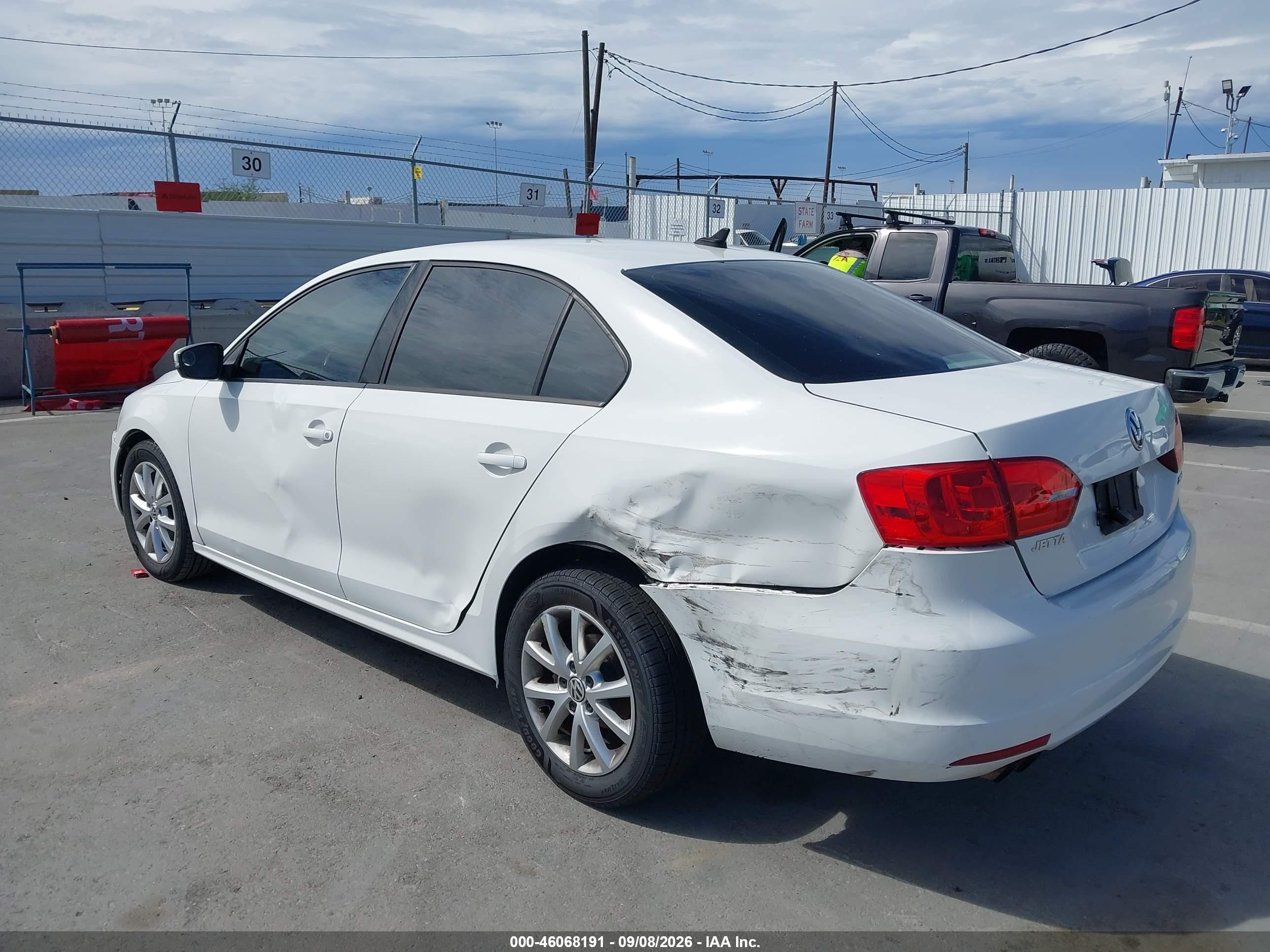 2012 Volkswagen Jetta VIN 3VWDP7AJXCM412793 IAAI salvage auction — Side, Salvage (California), sold $900 on 2026-09-25 (photo 3)