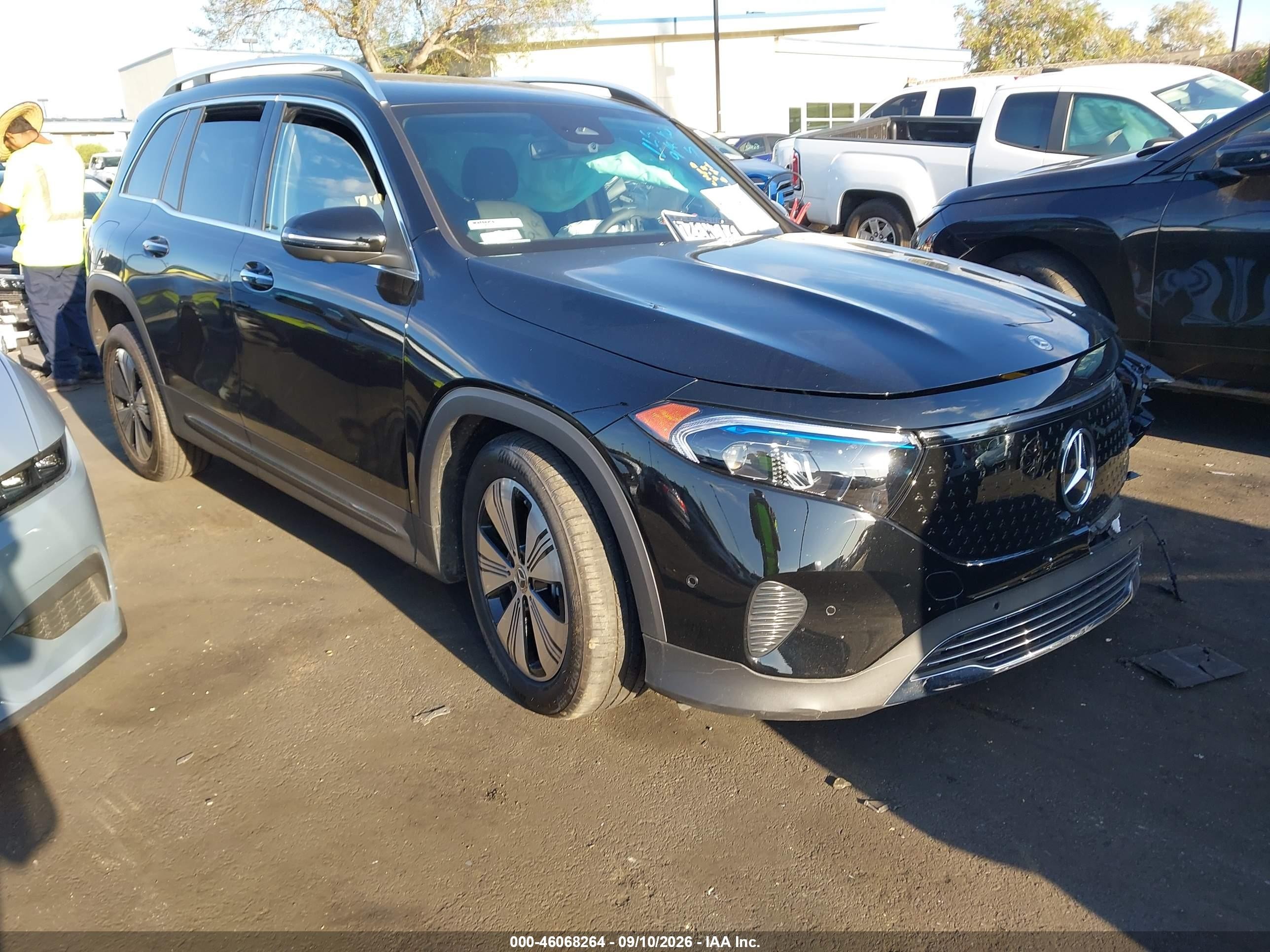 2025 Mercedes-Benz EQB VIN W1N9M0KB7SN152642 — IAAI salvage auction photo