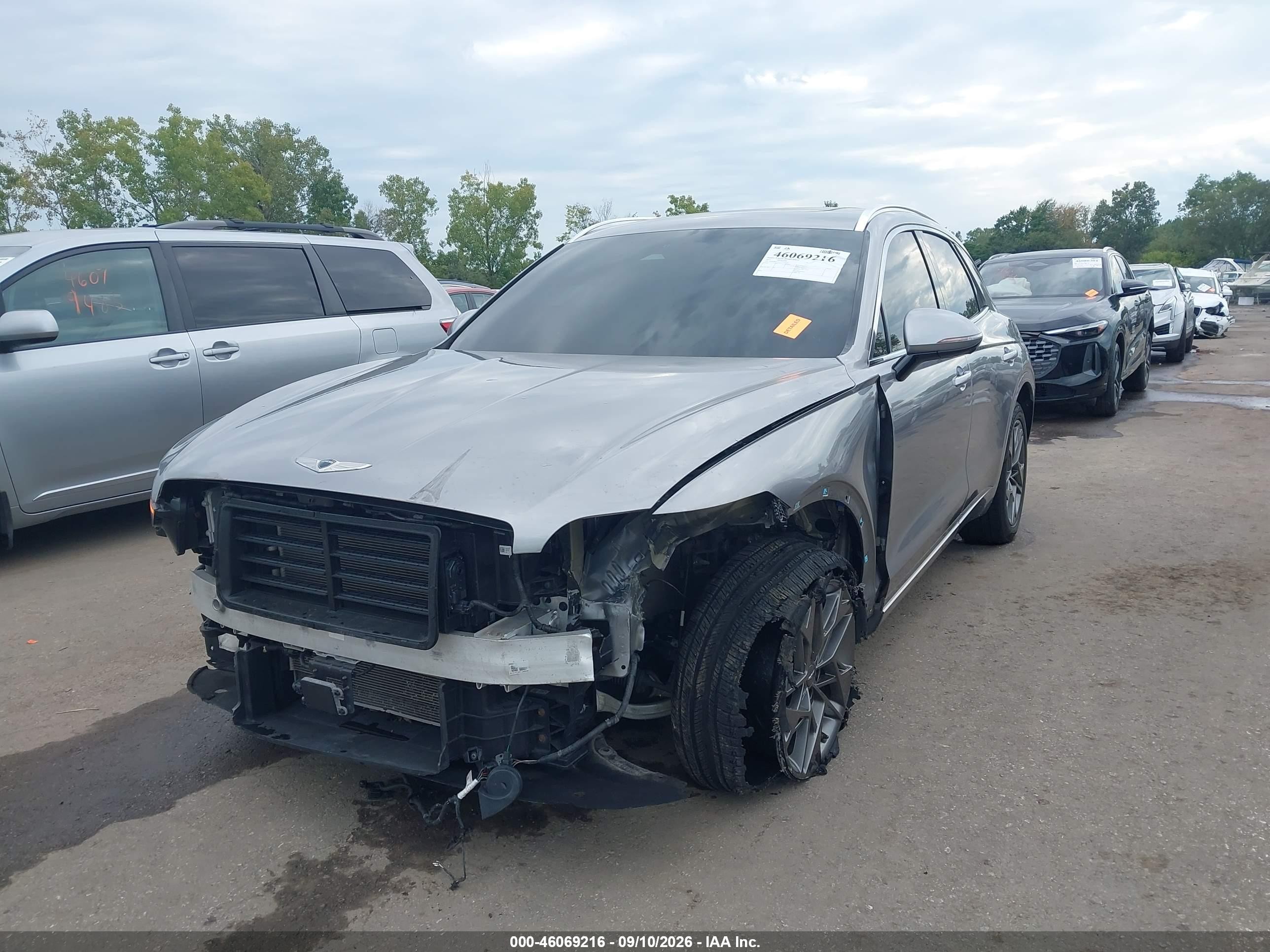 2022 Genesis Gv70 VIN KMUMADTB3NU045935 IAAI salvage auction — Front End, Salvage (Ohio), sold $9,700 on 2026-10-08 (photo 2)