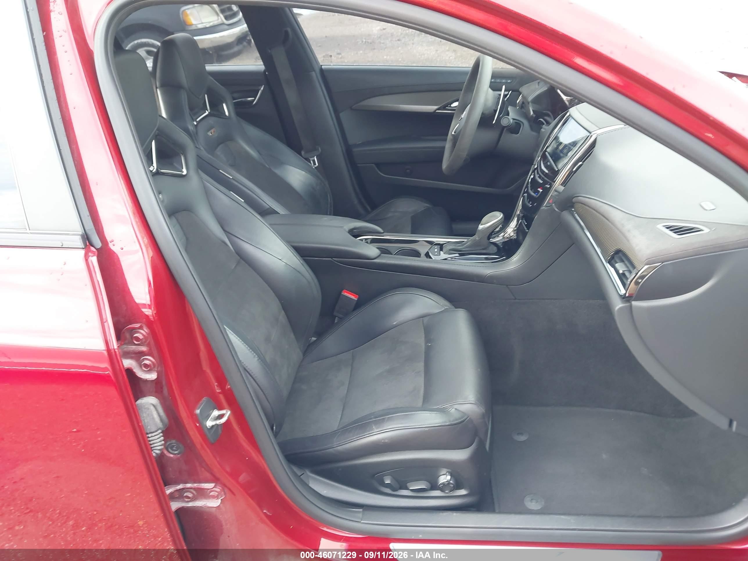 2016 Cadillac Ats-v VIN 1G6AN5SY2G0136987 IAAI salvage auction — Rear End, Salvage (Ohio), sold $12,800 on 2026-09-26 (photo 5)
